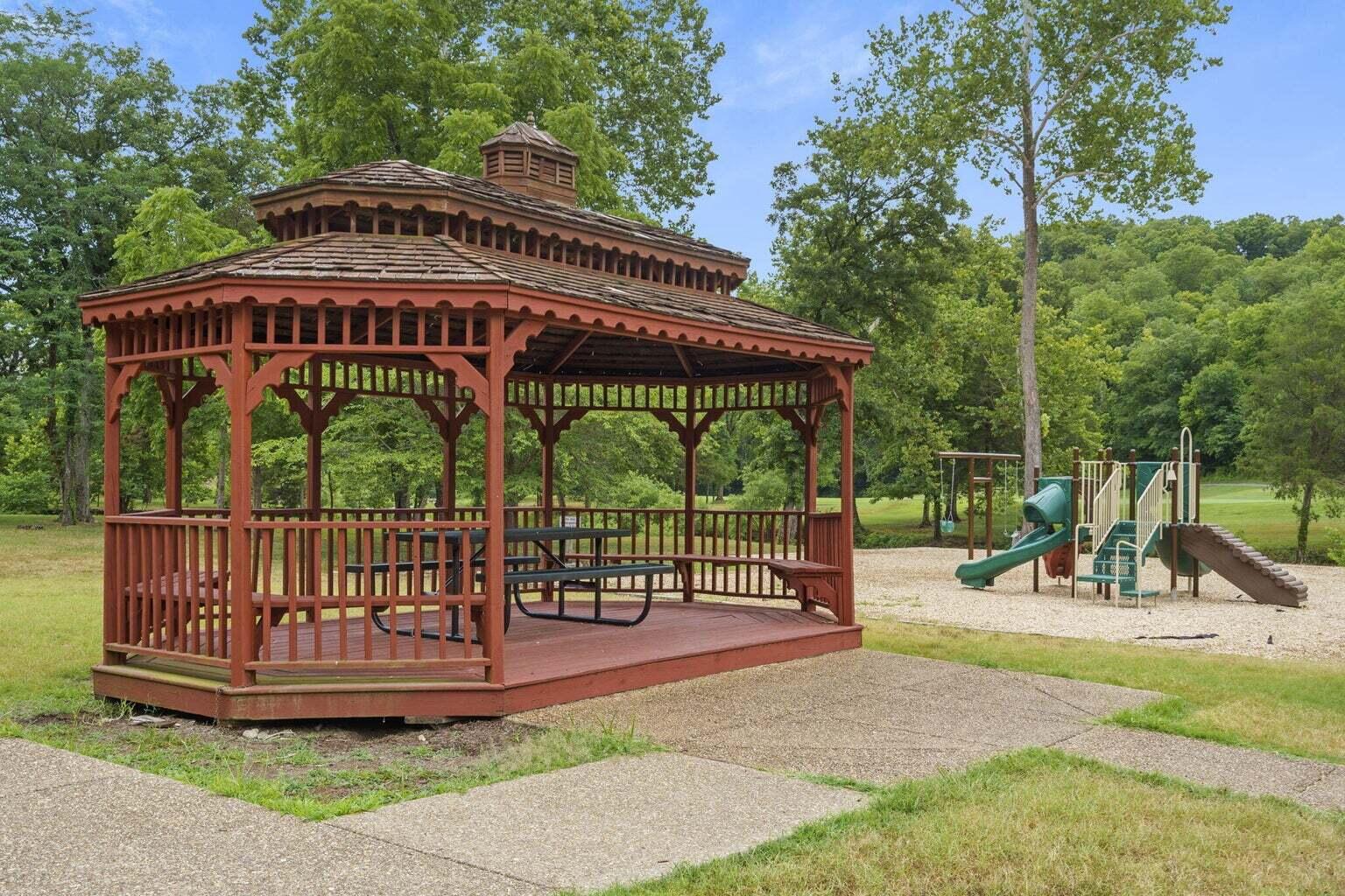 119 Silver Oak Way Property Photo 63
