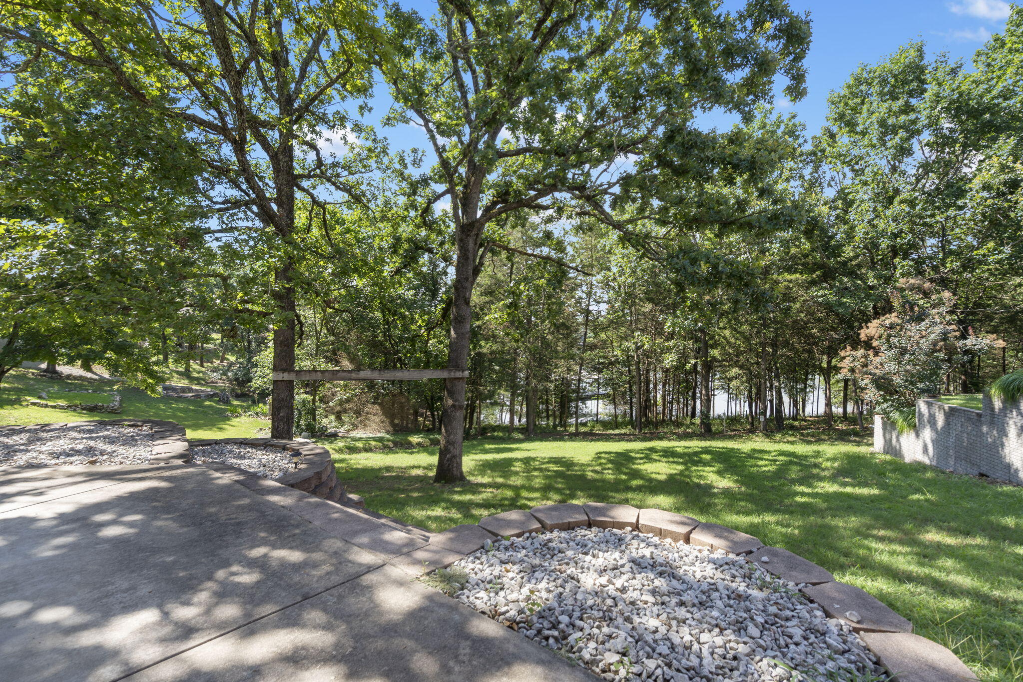 374 Lakefront Circle Property Photo 32