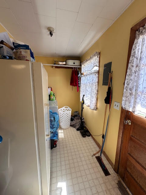 123 East 3rd Street Property Photo 20