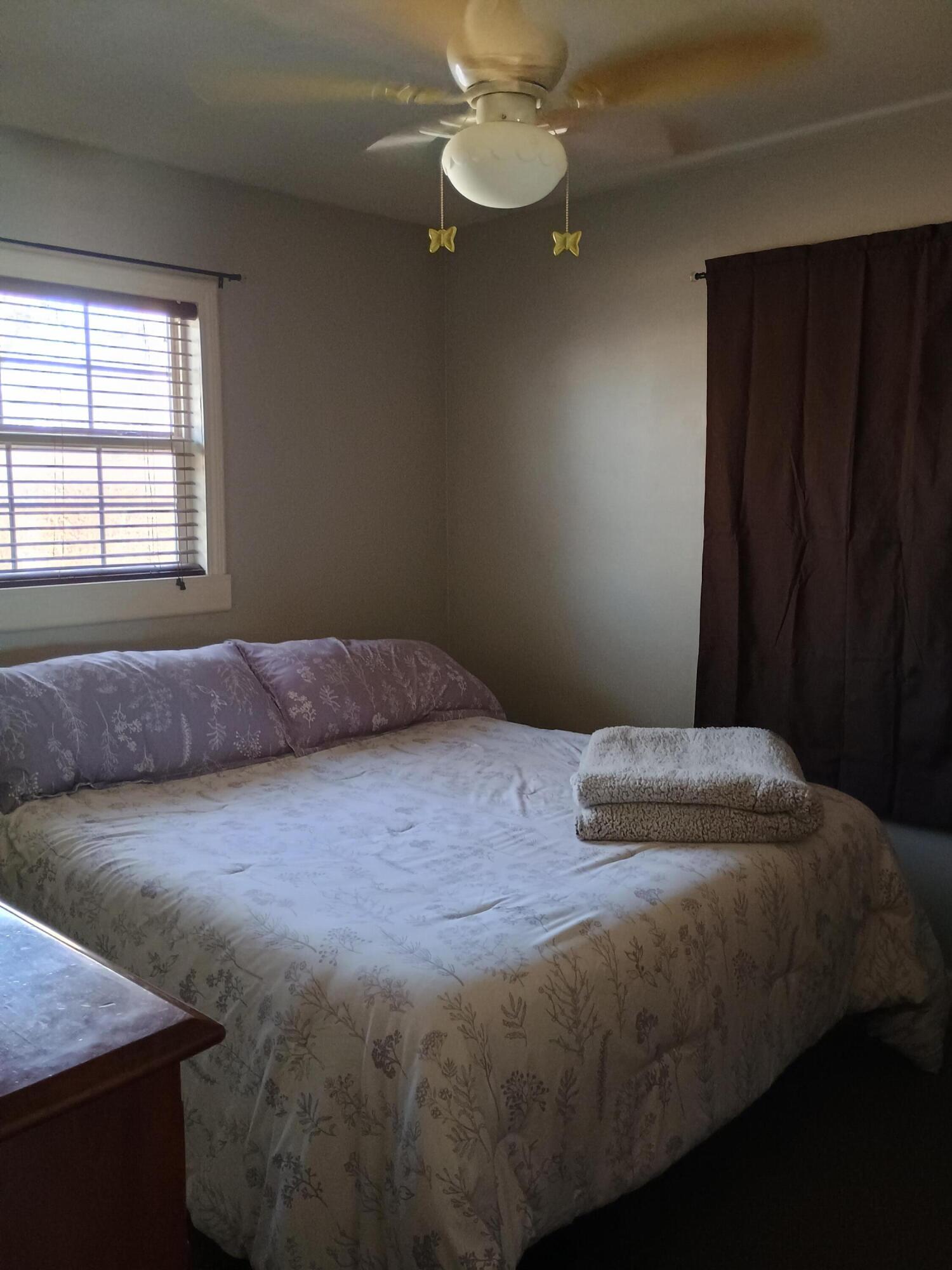 733 East Chestnut Street Property Photo 23