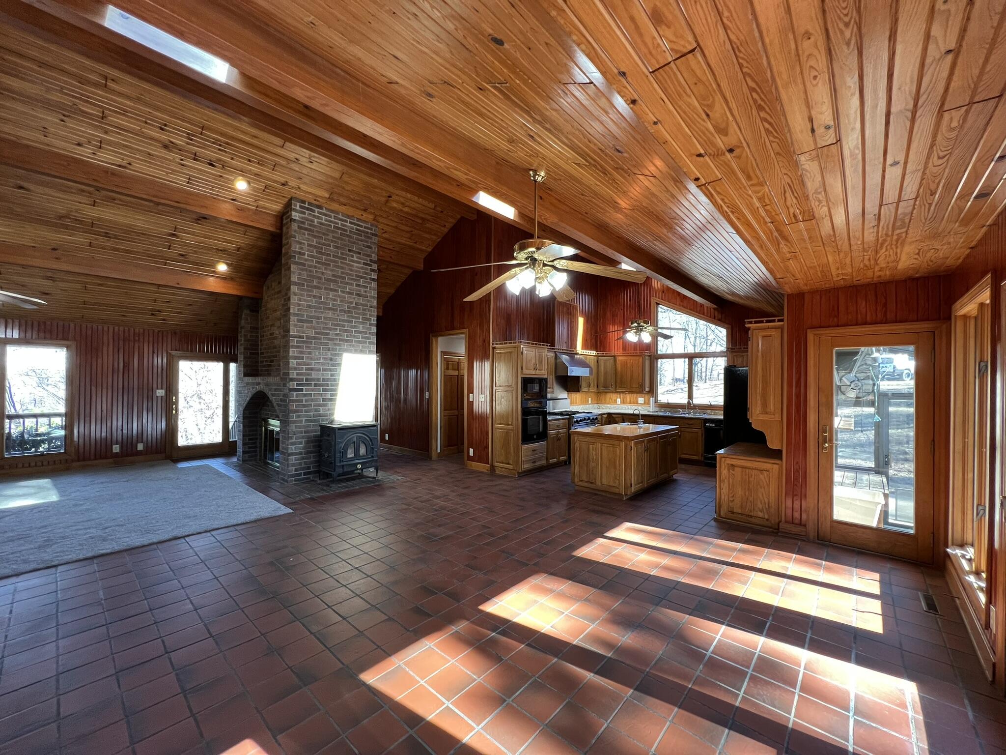 264 County Road 1130 Property Photo 18