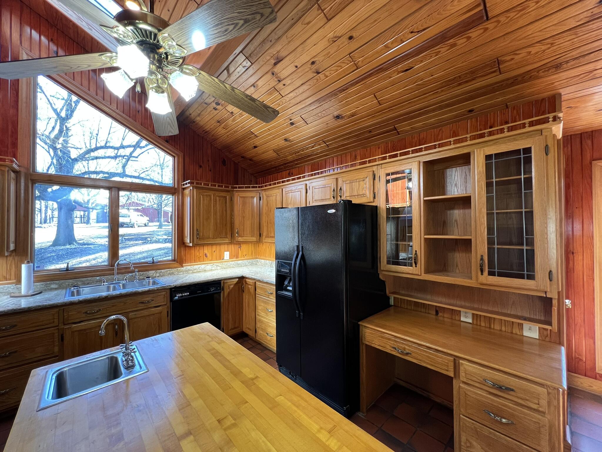 264 County Road 1130 Property Photo 24