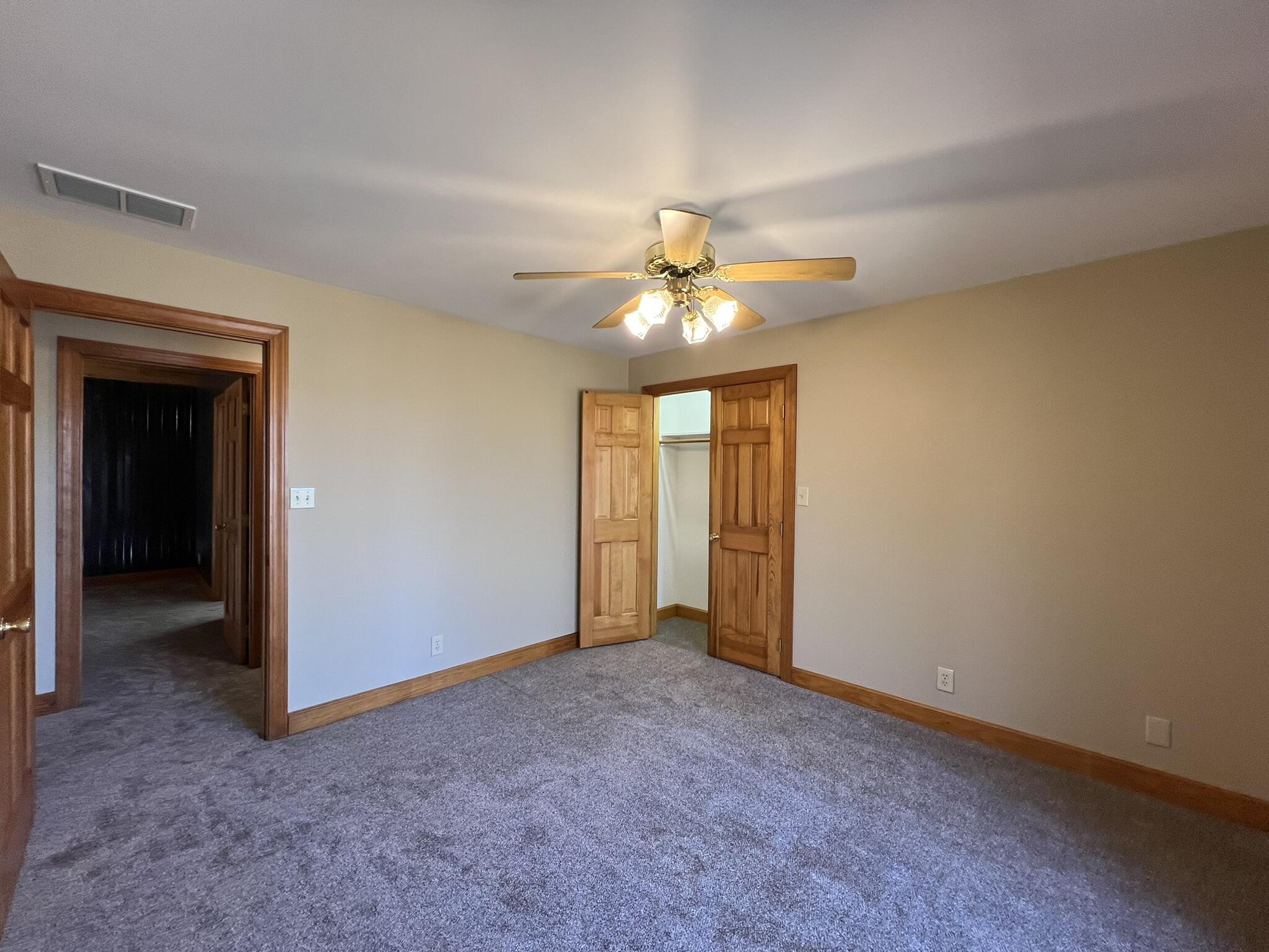 264 County Road 1130 Property Photo 44