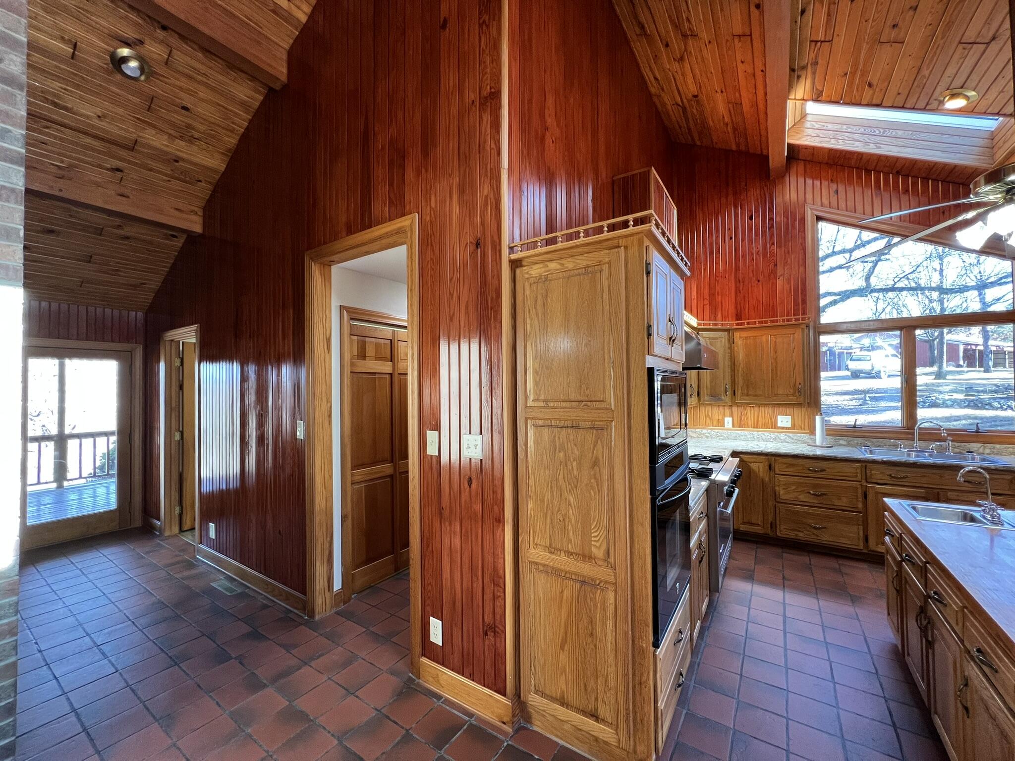 264 County Road 1130 Property Photo 58