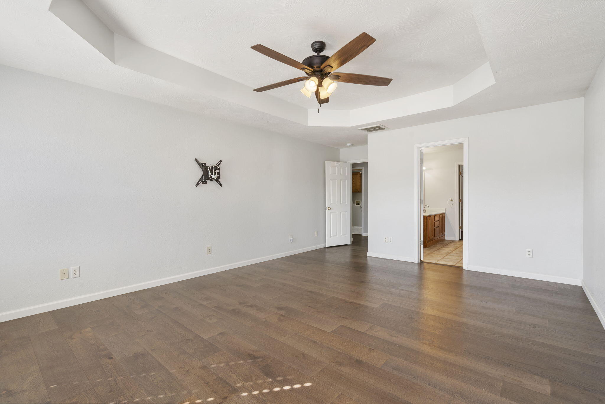 2908 North Fremont Road Property Photo 19