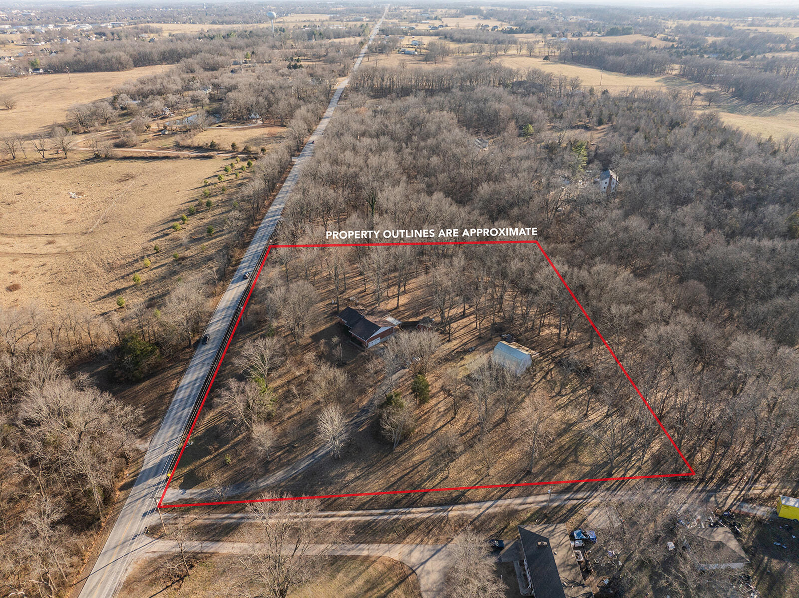 1713 North Nicholas Road Property Photo 1