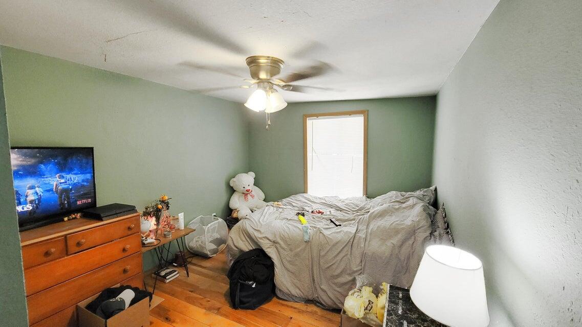 410 South Main Property Photo 8