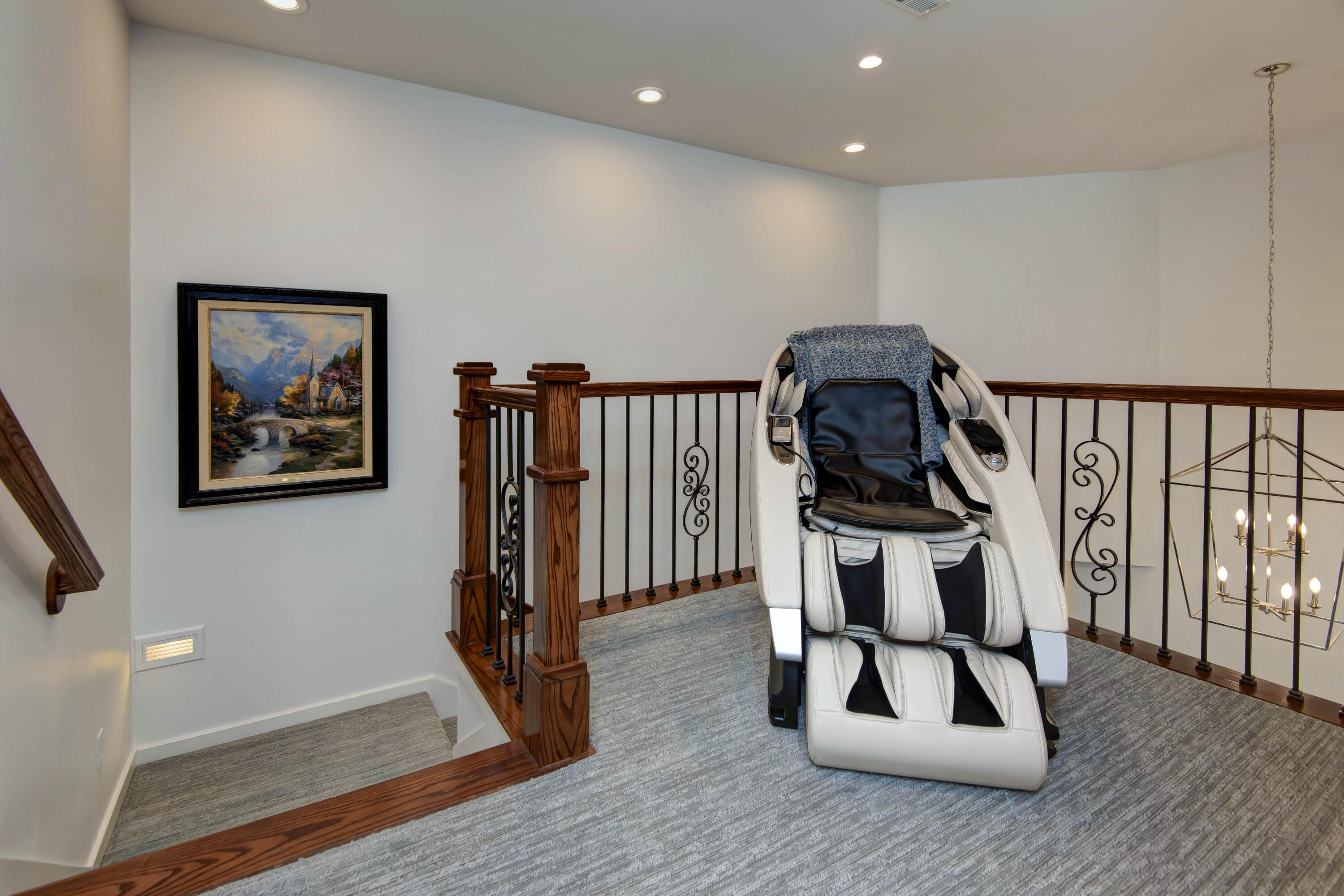 136 Roark Hills Drive Property Photo 34