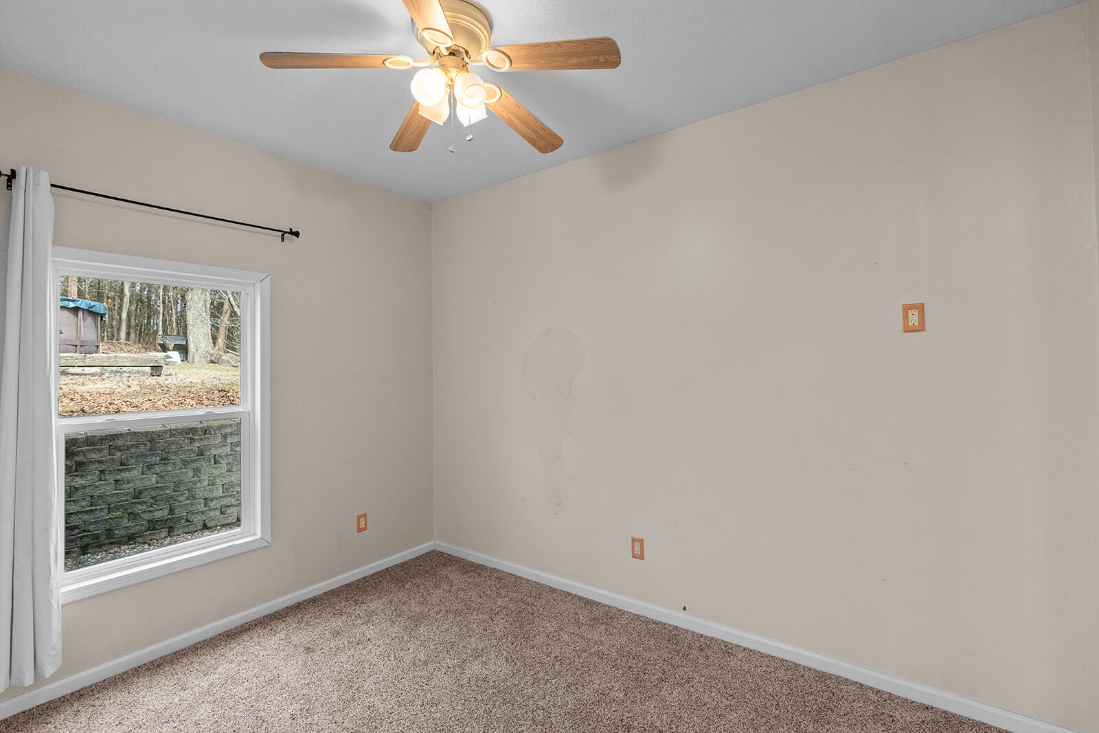 114 Shawn Drive Property Photo 14