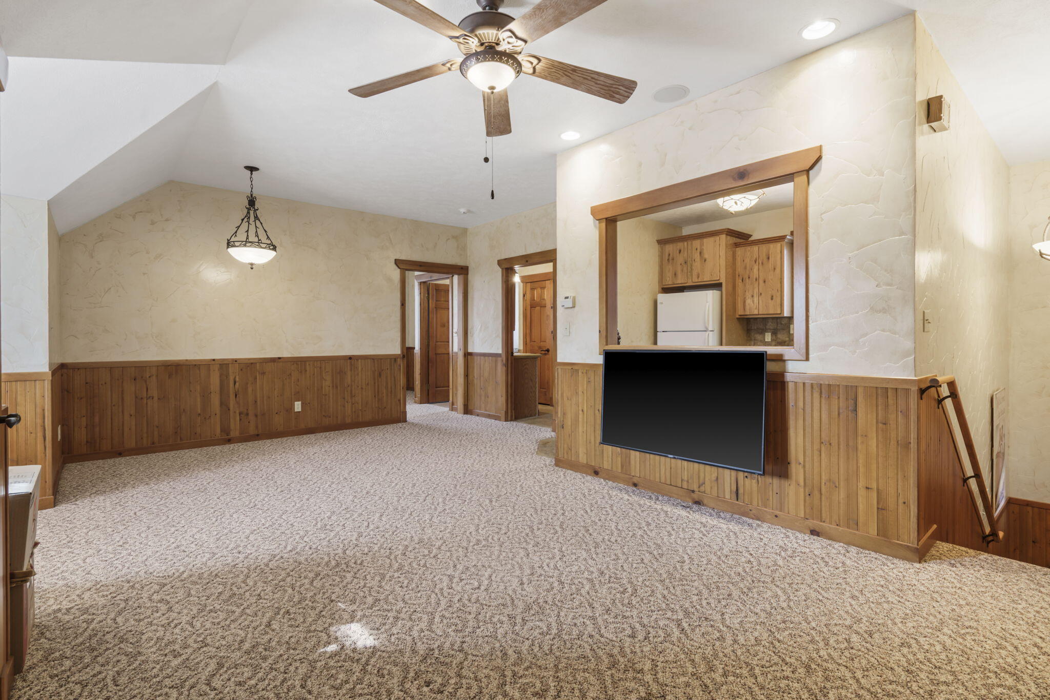736 Splitrail Pass Property Photo 45