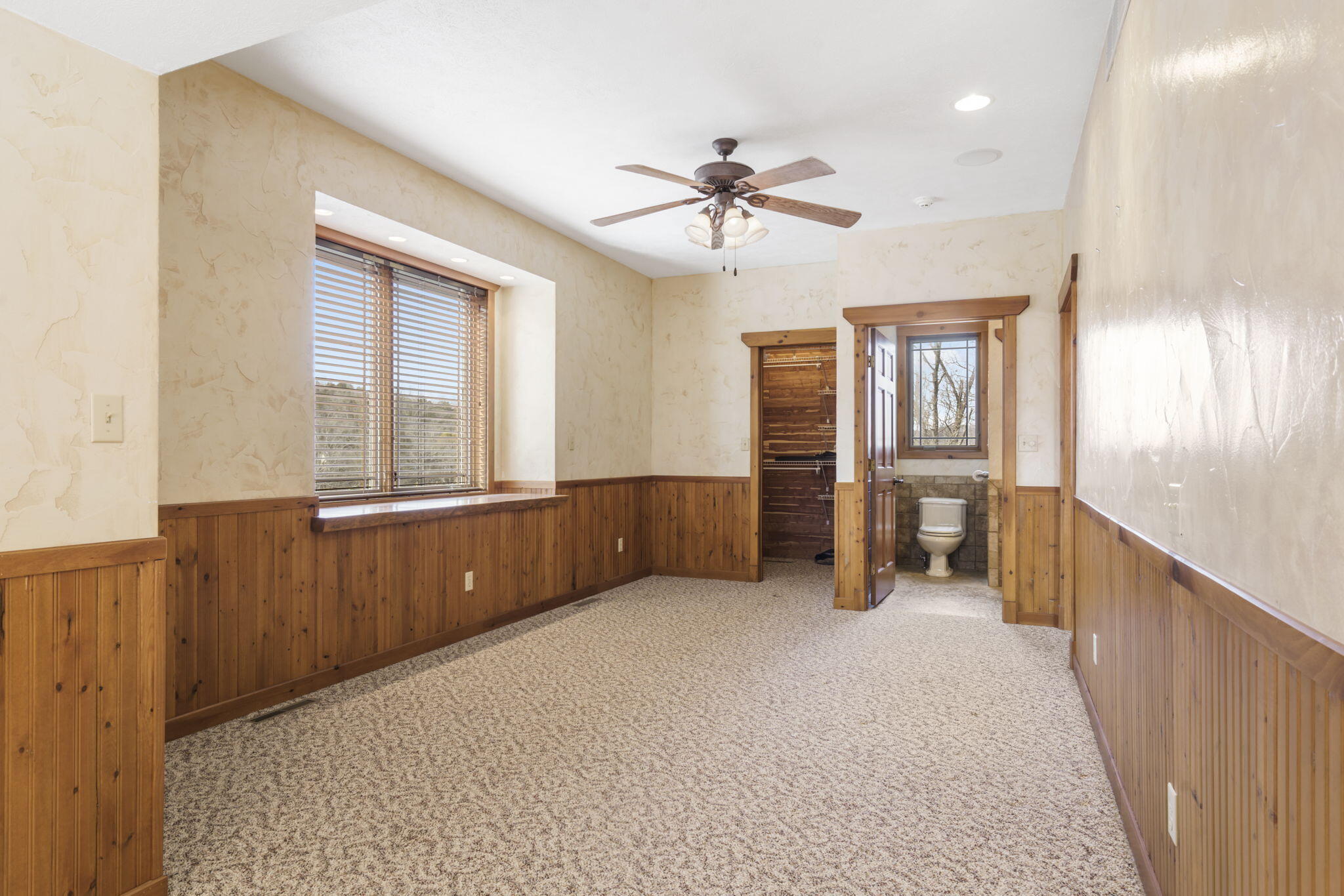 736 Splitrail Pass Property Photo 47