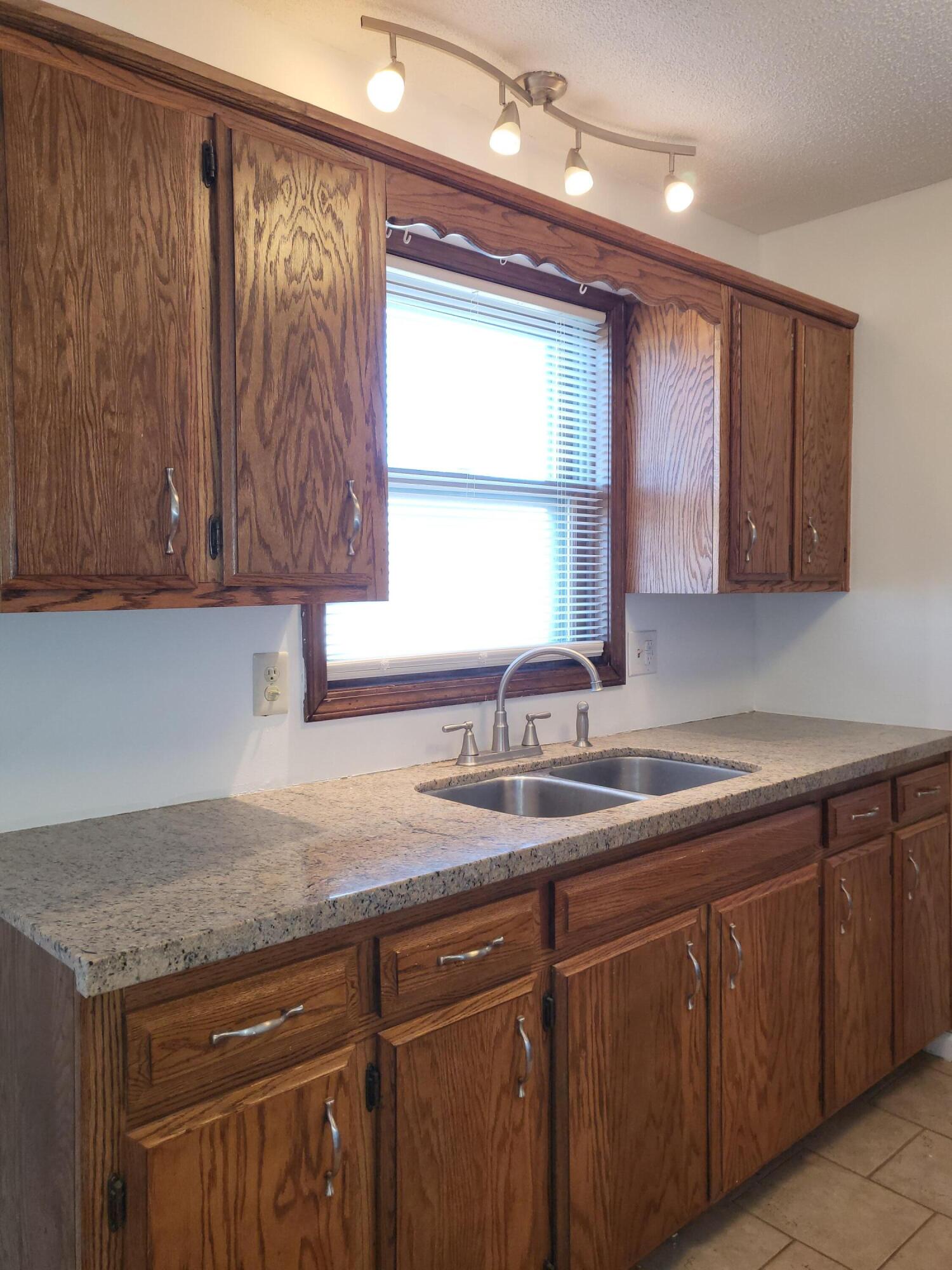 110 Douglas Street Property Photo 6