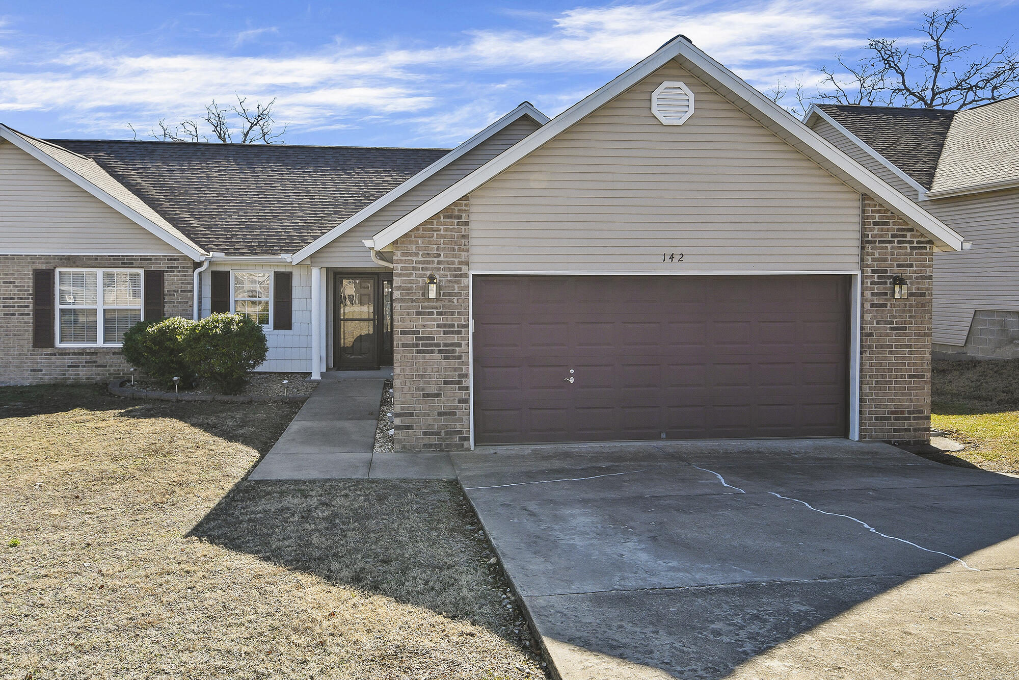 142 Woodland Drive North Property Photo 2