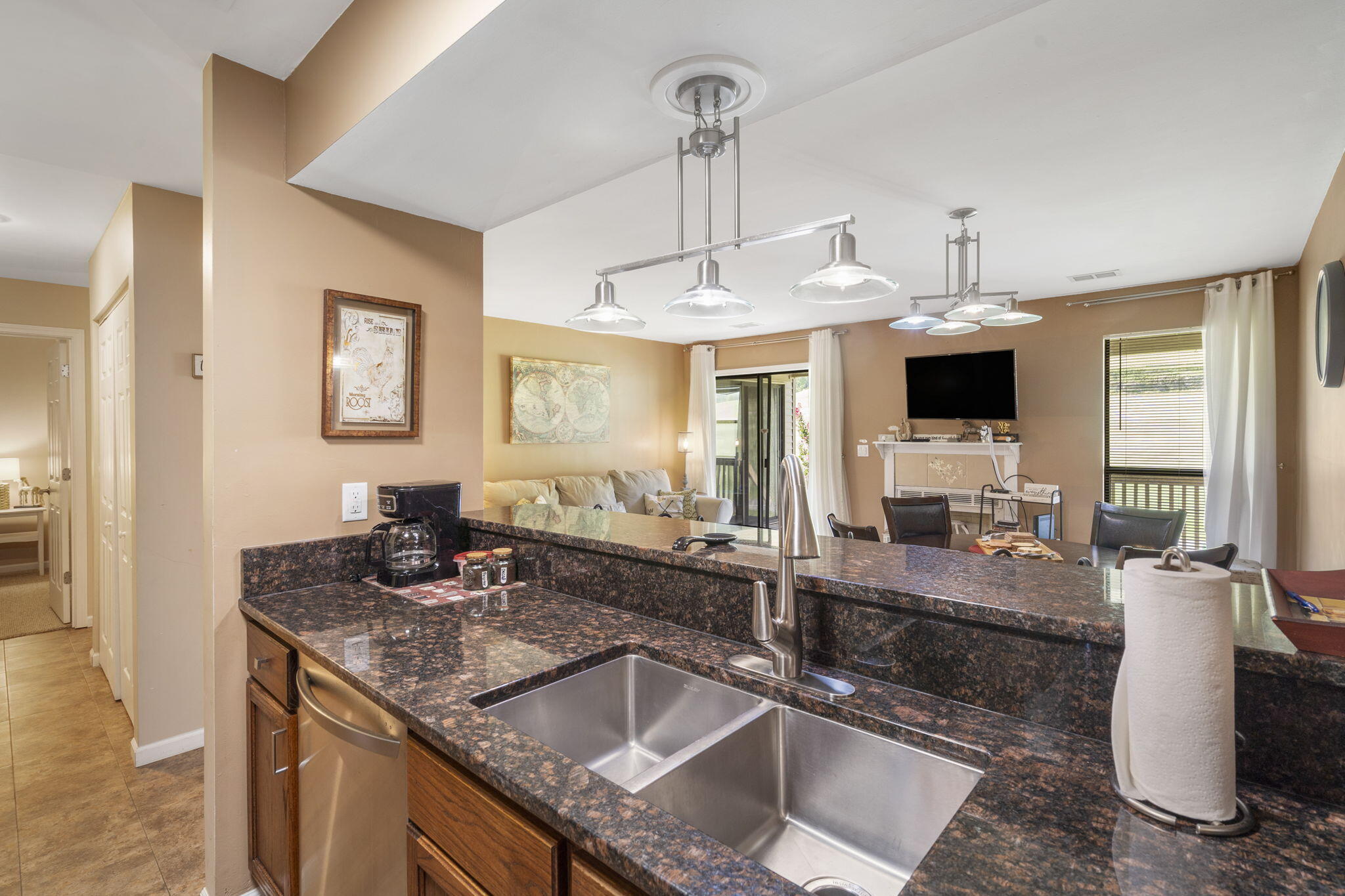 246 Turnberry Drive Property Photo 16
