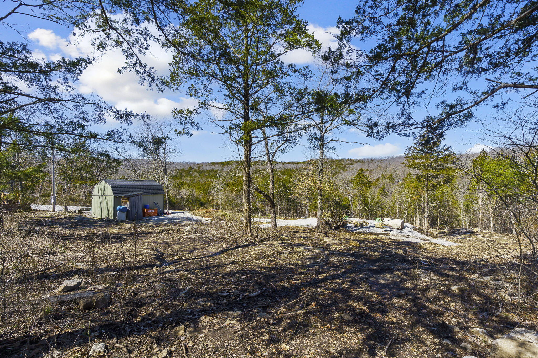 645 Everest Road Property Photo 11