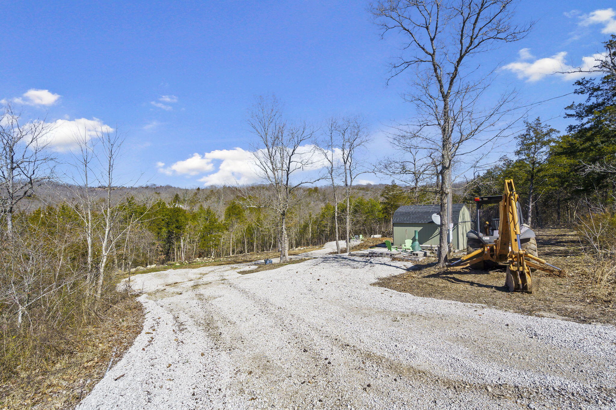 645 Everest Road Property Photo 18