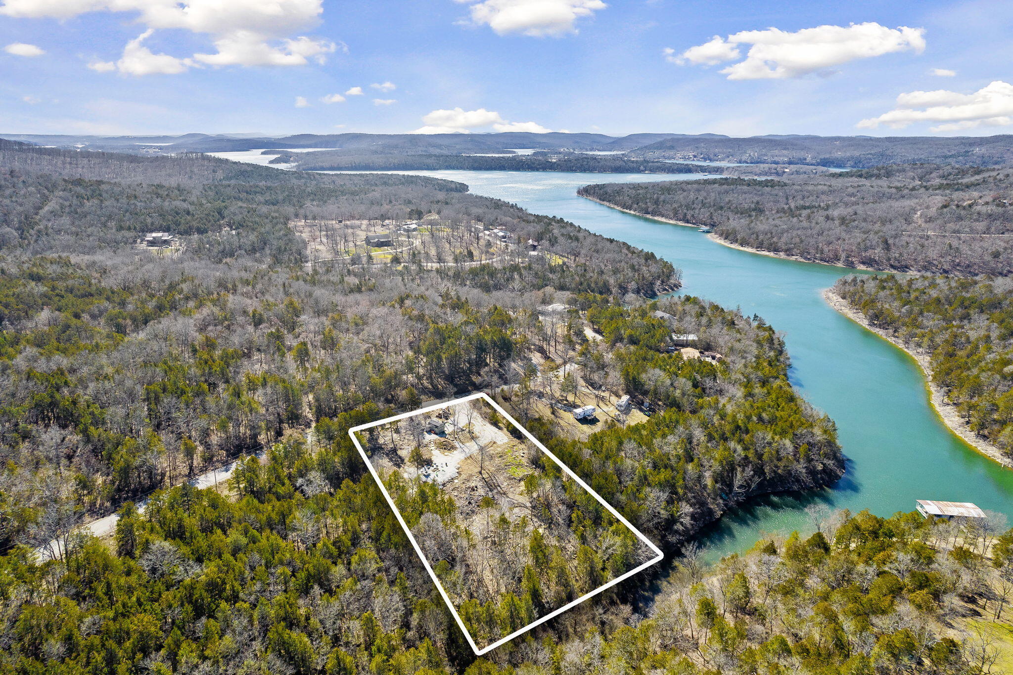 645 Everest Road Property Photo 31
