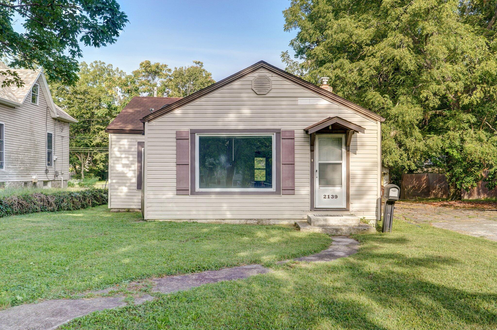 2139 North Benton Avenue Property Photo 1