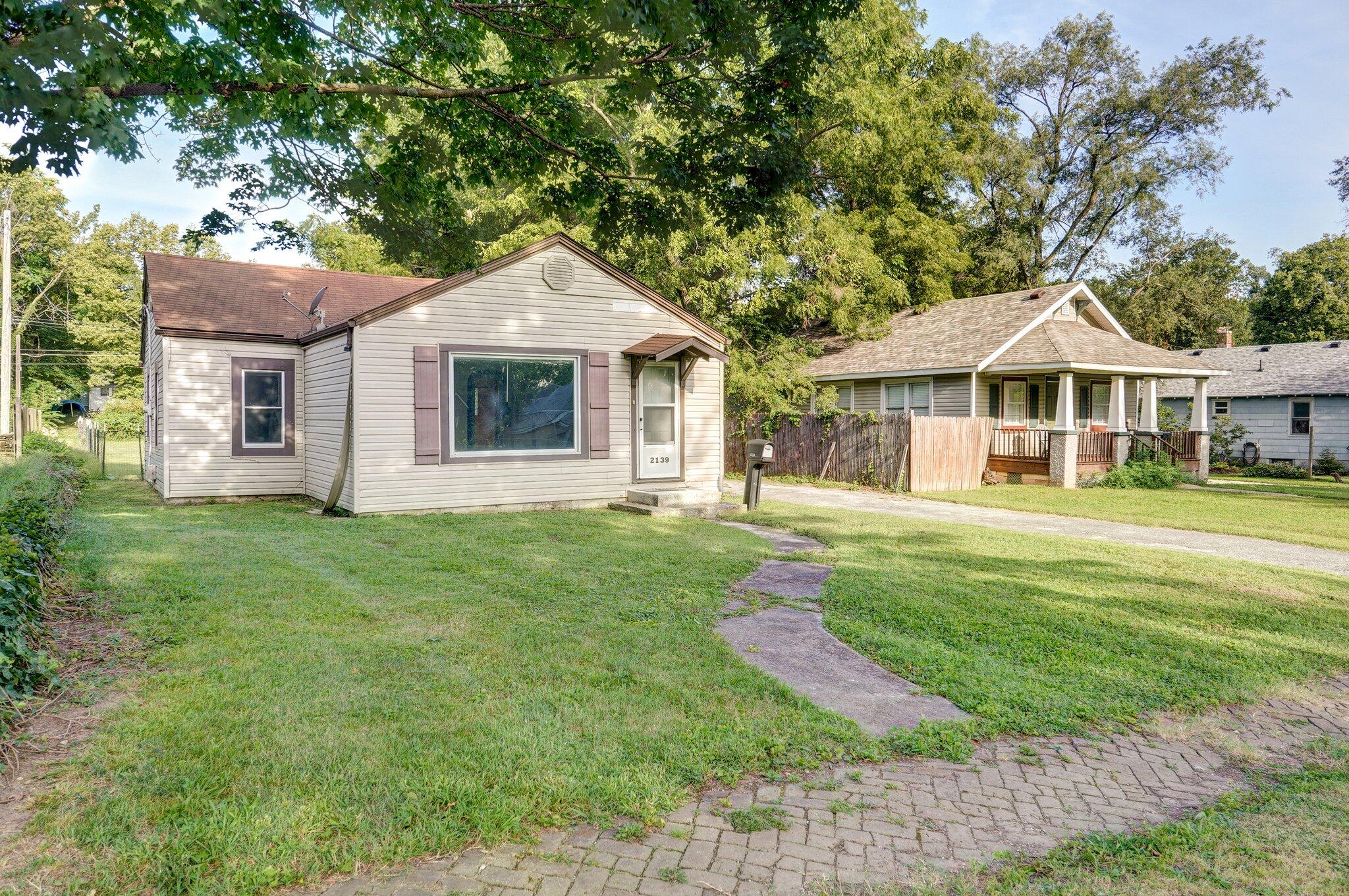 2139 North Benton Avenue Property Photo 13