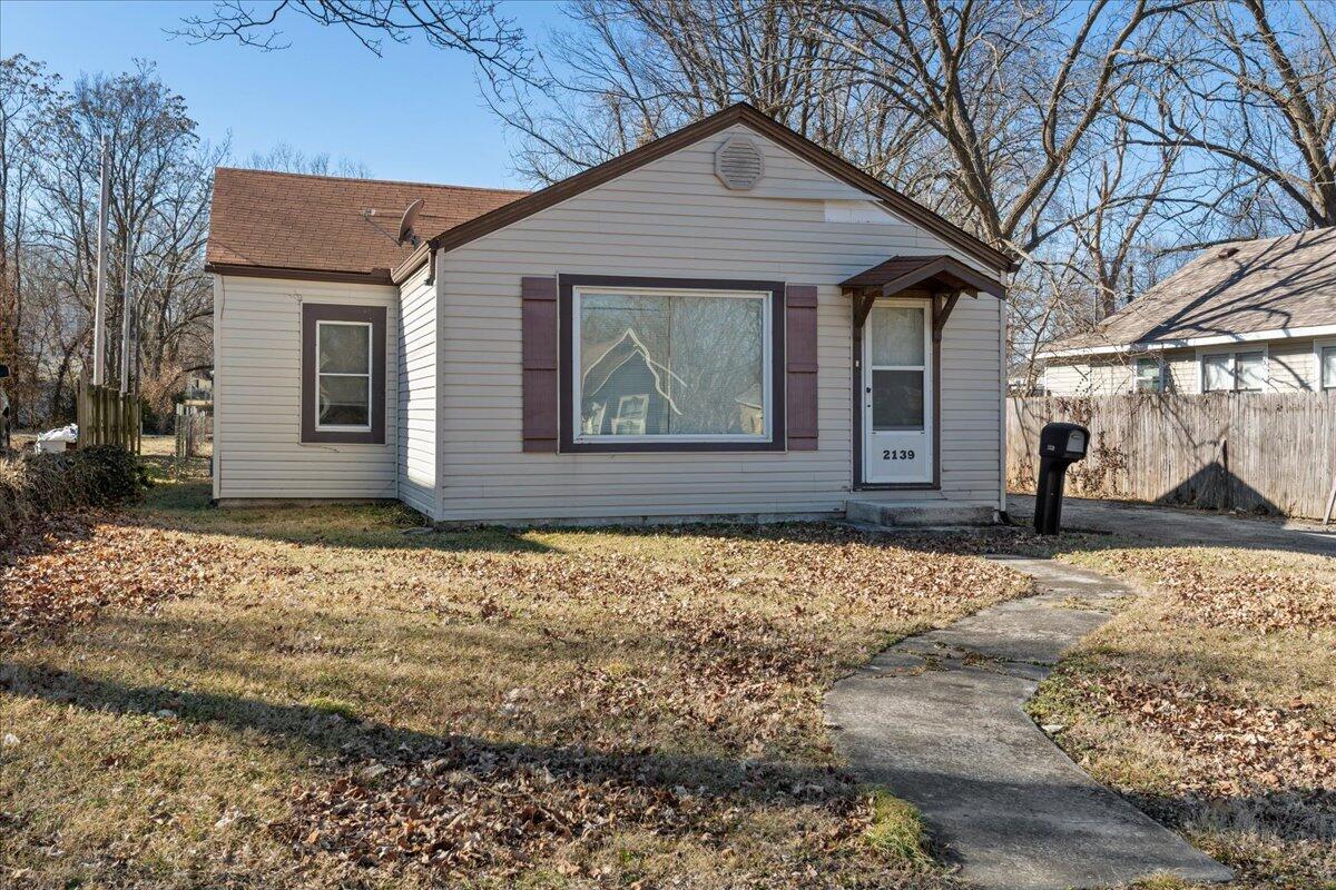 2139 North Benton Avenue Property Photo 16