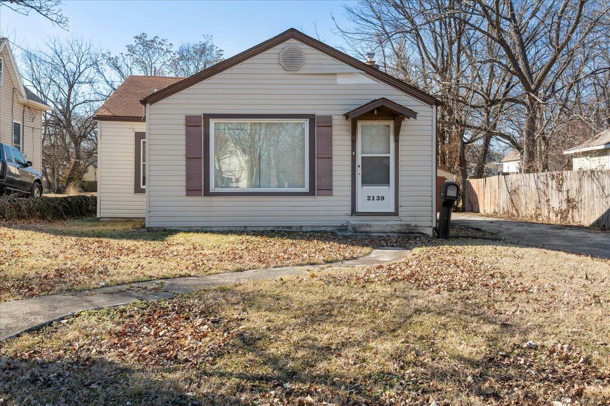 2139 North Benton Avenue Property Photo 17