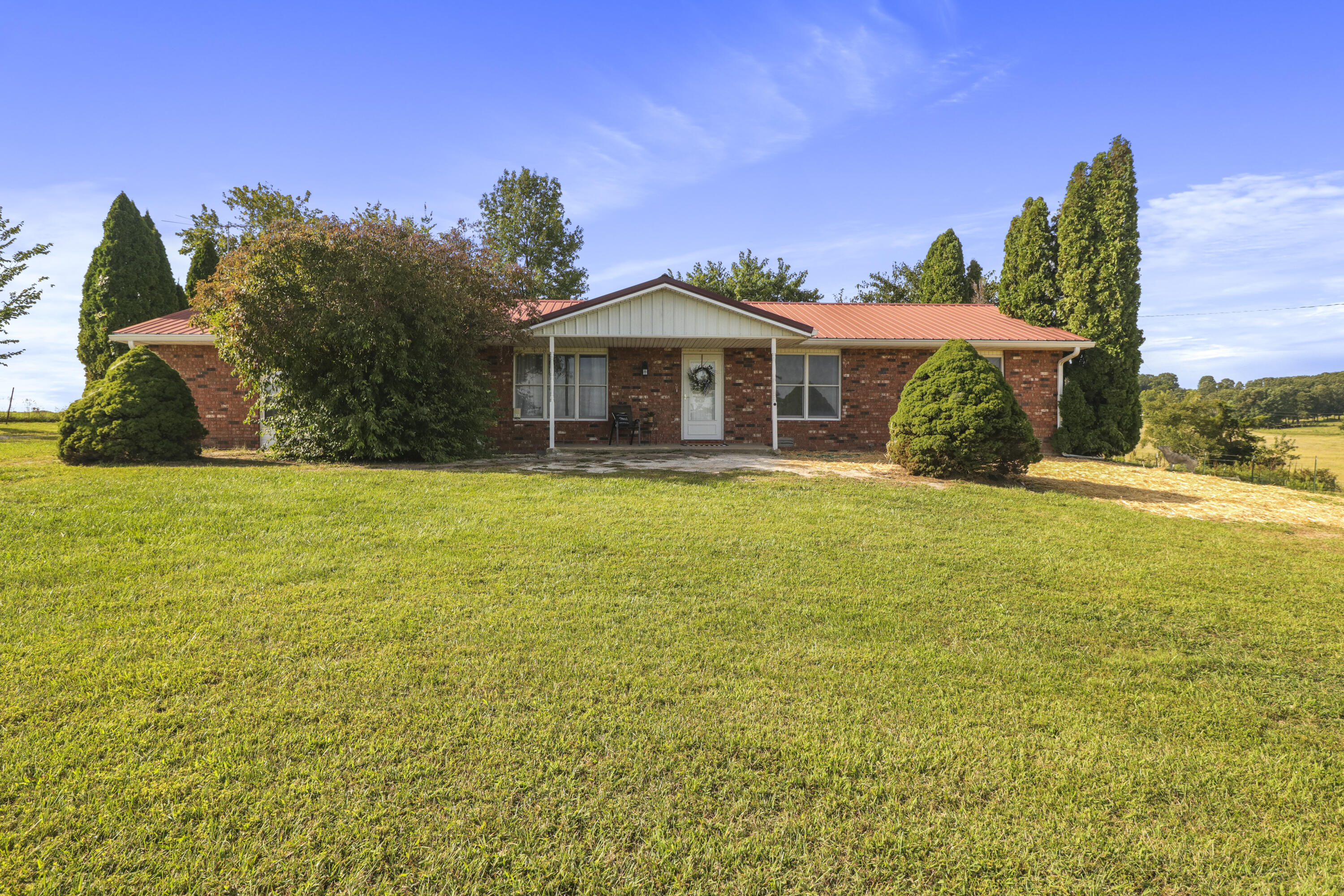 6105 Mo-17 Property Photo 1