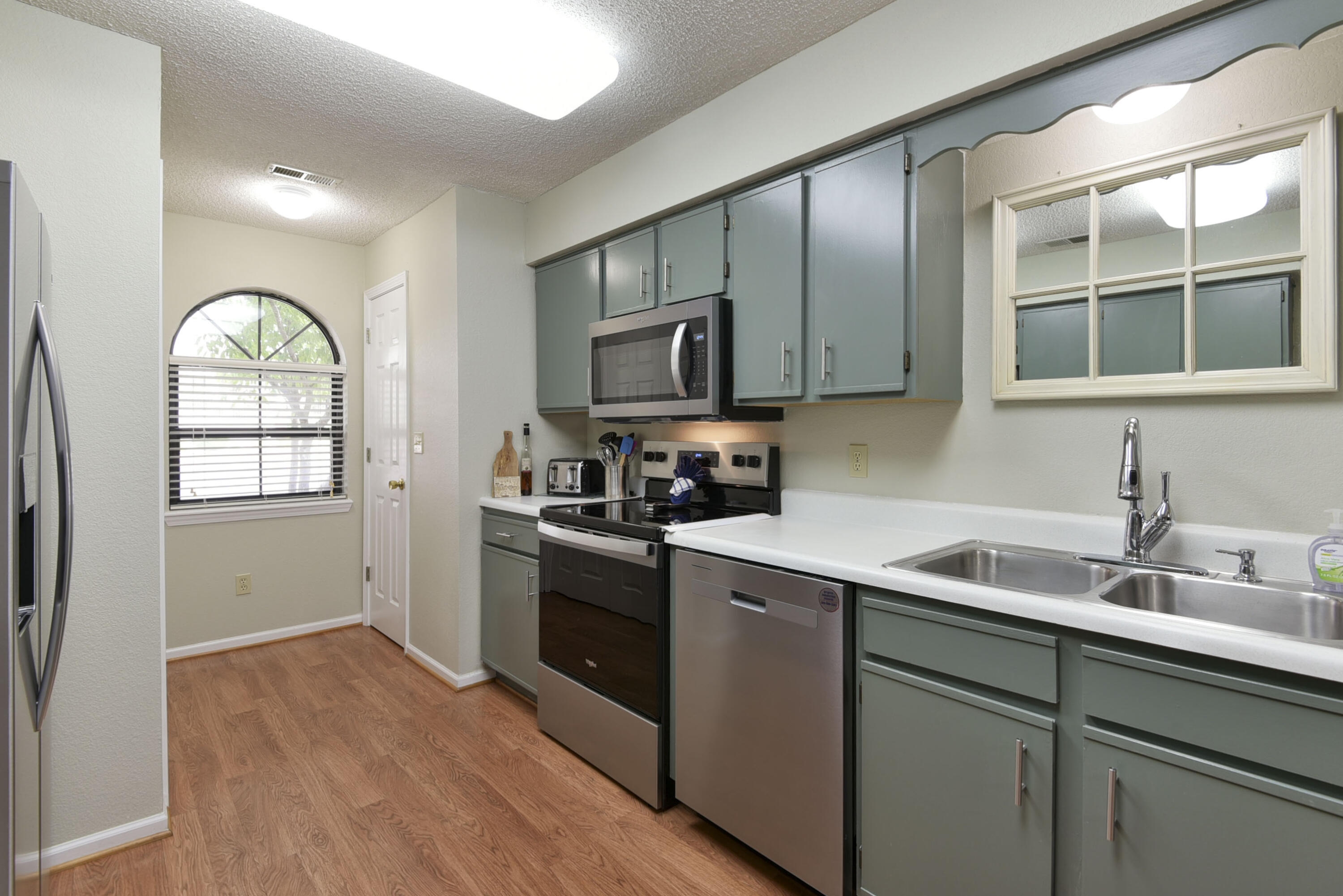 350 South Wildwood Drive Property Photo 11