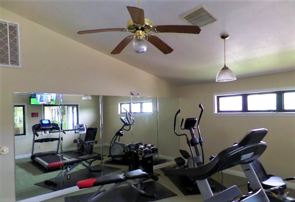 350 South Wildwood Drive Property Photo 39