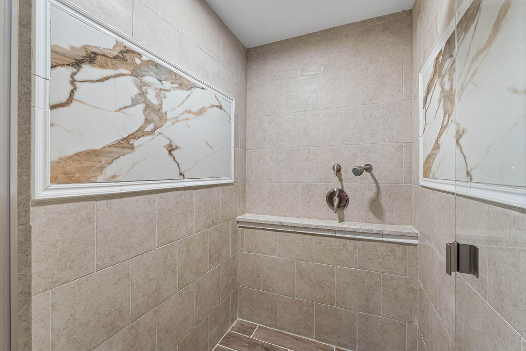 167 Wilshire Property Photo 26