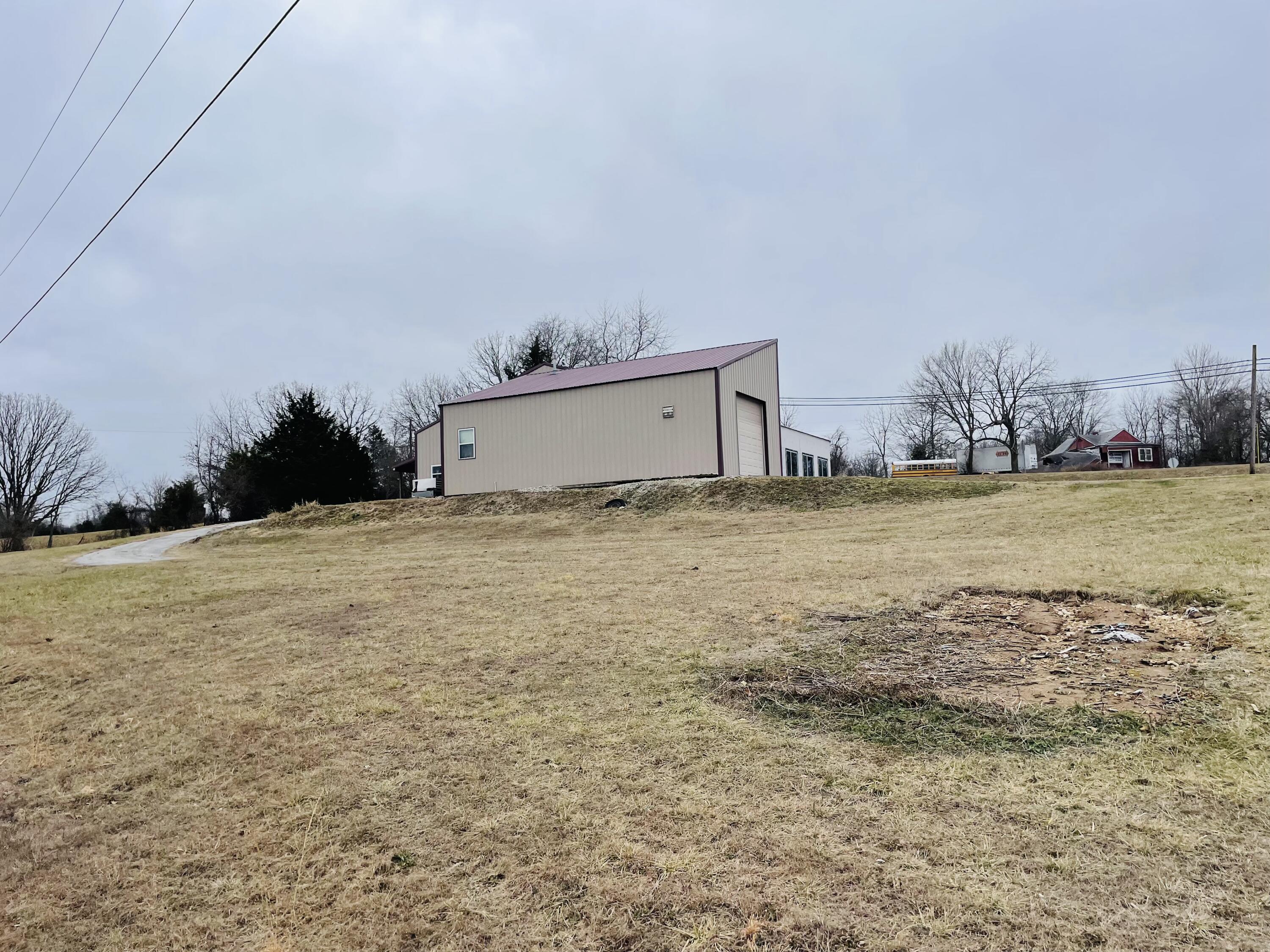 8906 Outer Road Property Photo 26