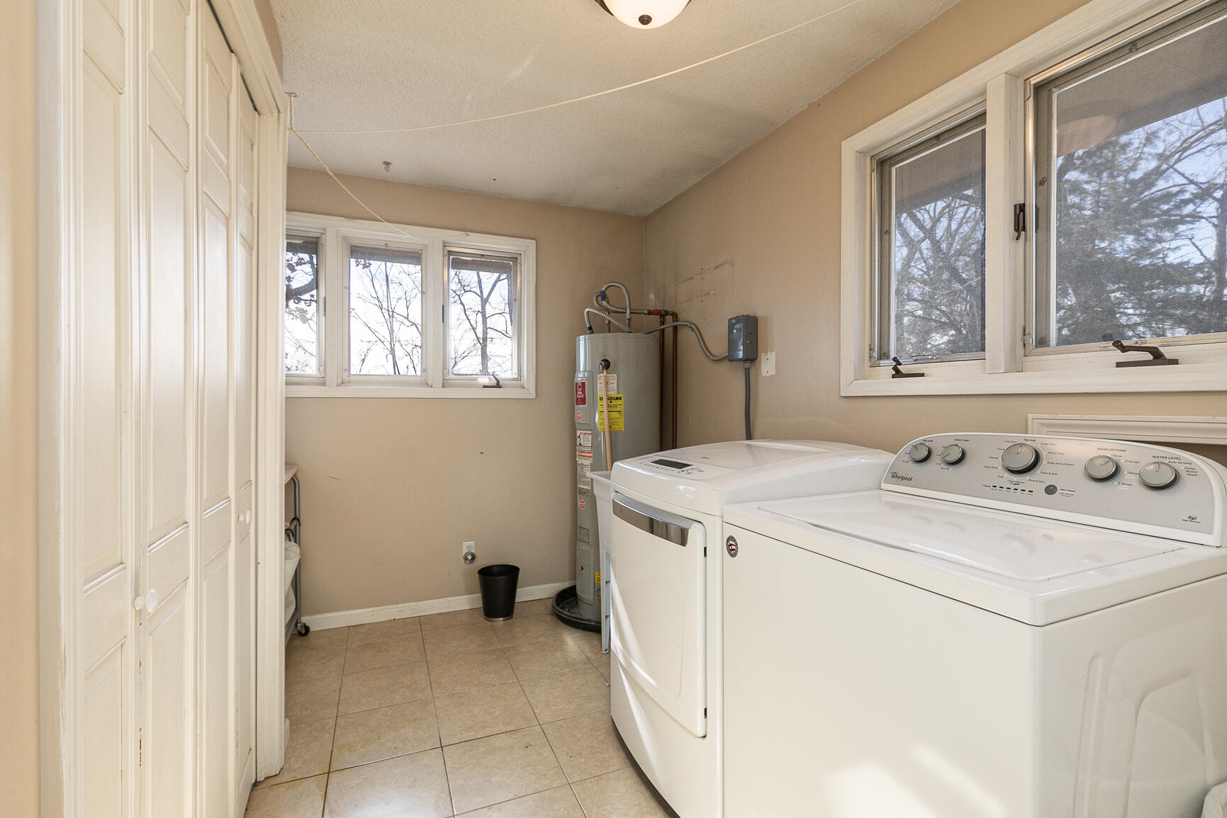 1385 East Laird Street Property Photo 31