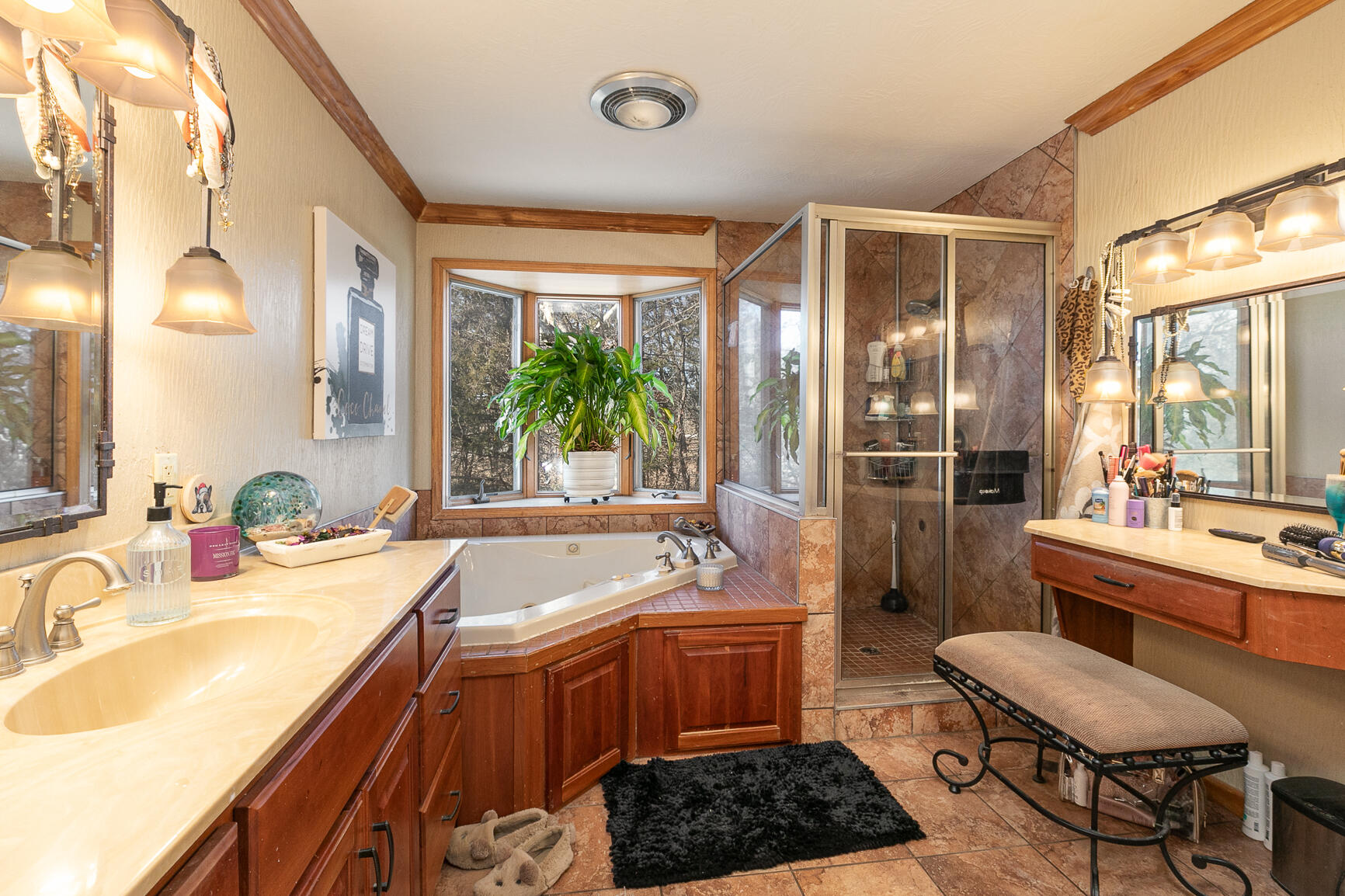 1385 East Laird Street Property Photo 32