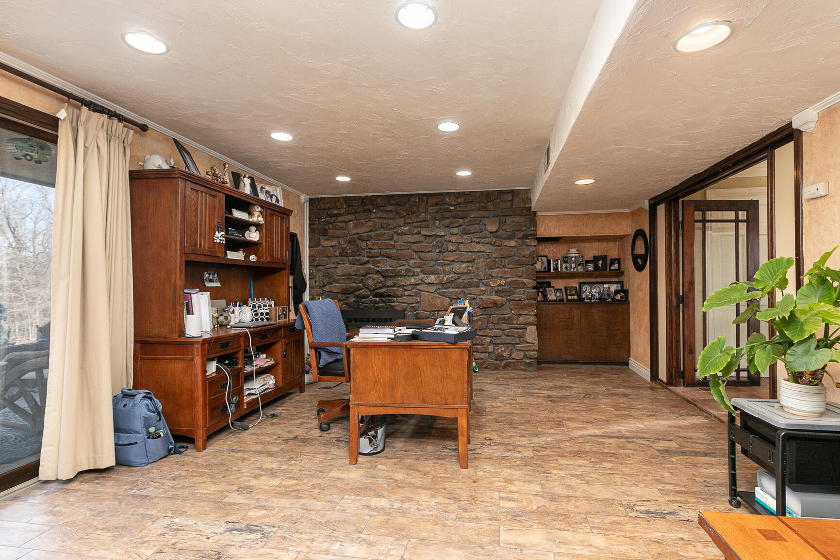 1385 East Laird Street Property Photo 35