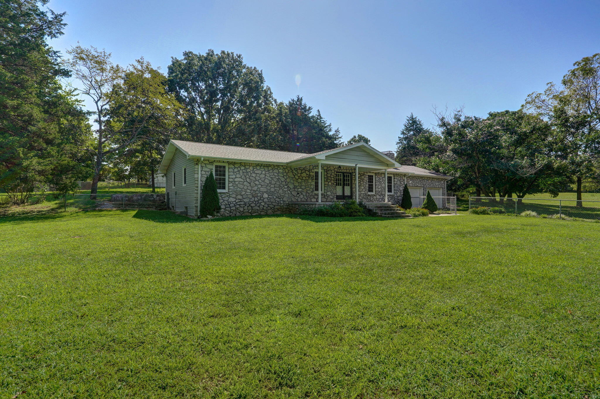 5930 Dd Road Property Photo 5