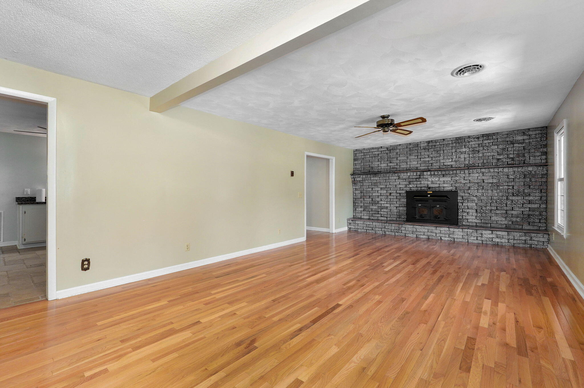 5930 Dd Road Property Photo 10