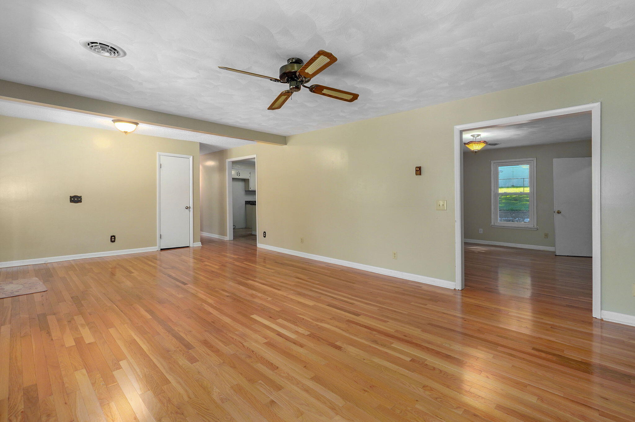 5930 Dd Road Property Photo 14