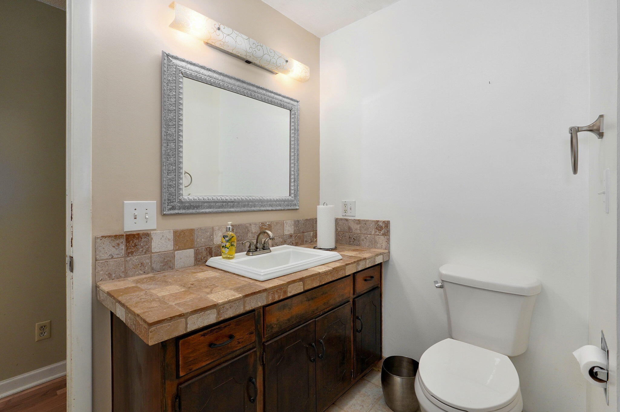 5930 Dd Road Property Photo 28