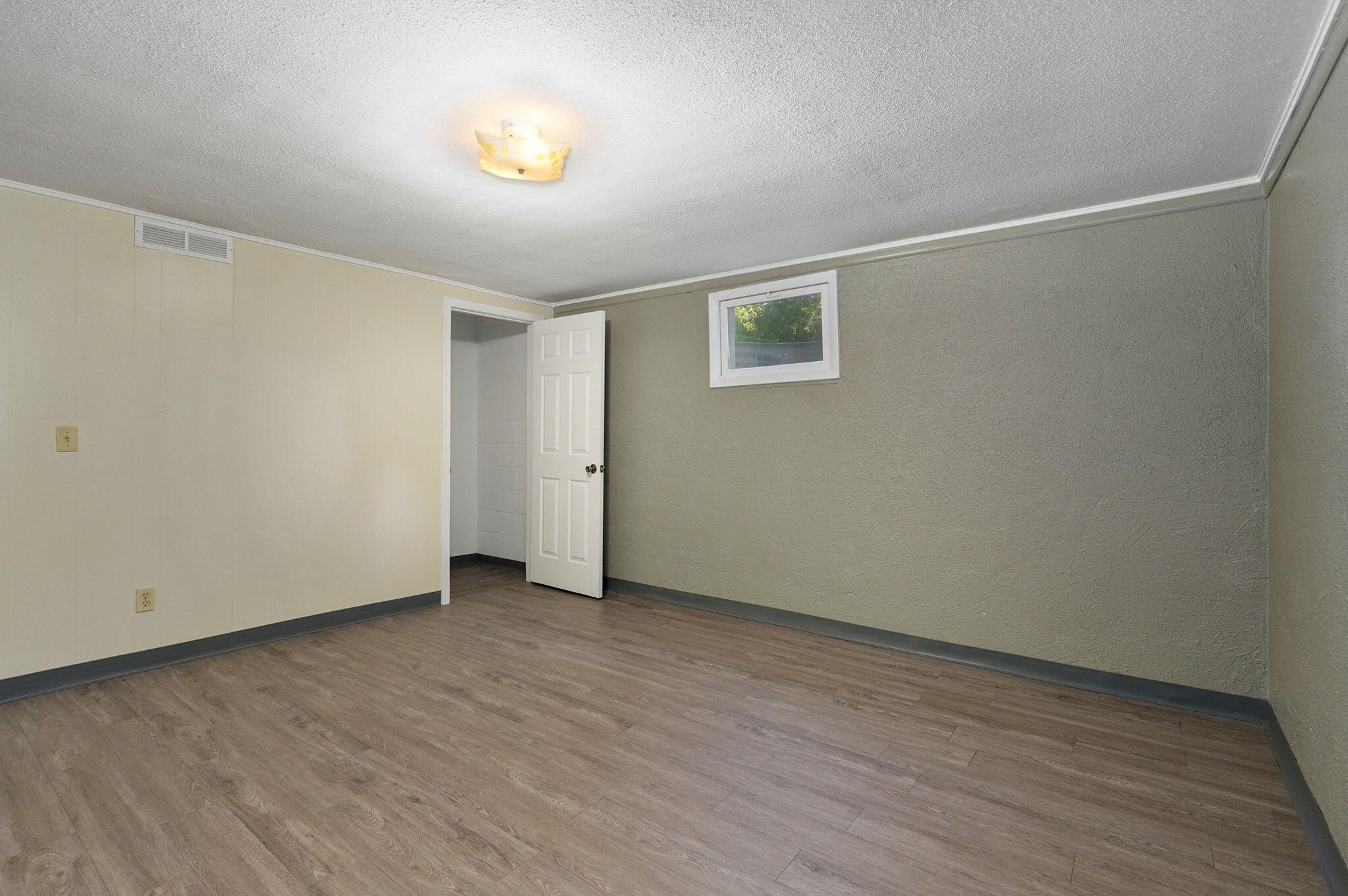 5930 Dd Road Property Photo 41
