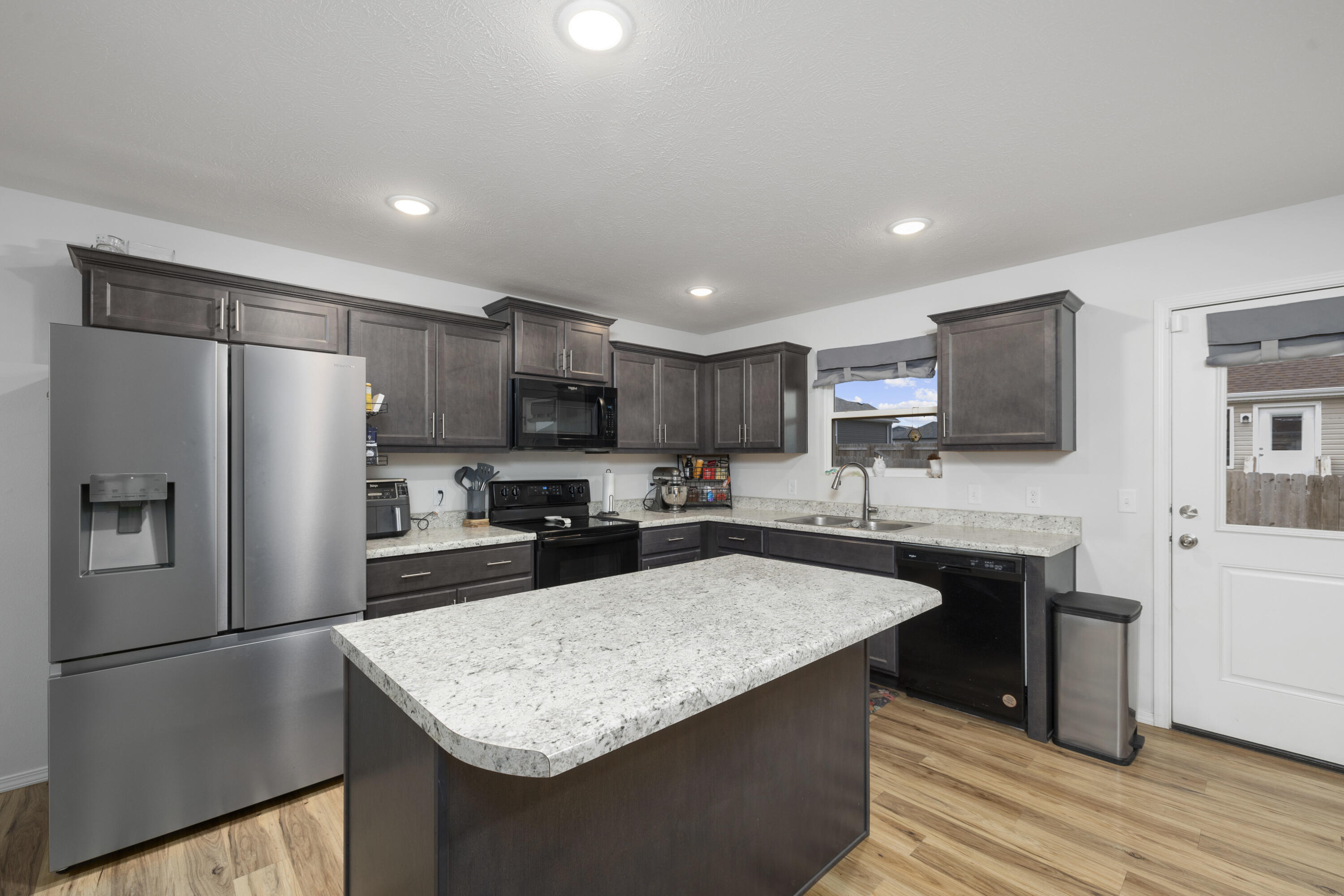 1503 South Whitaker Avenue Property Photo 3