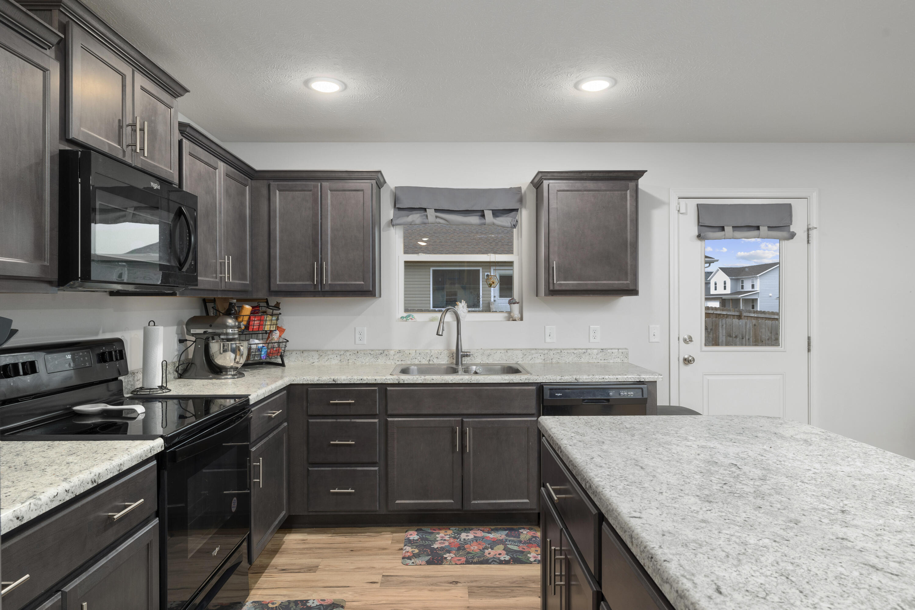 1503 South Whitaker Avenue Property Photo 4