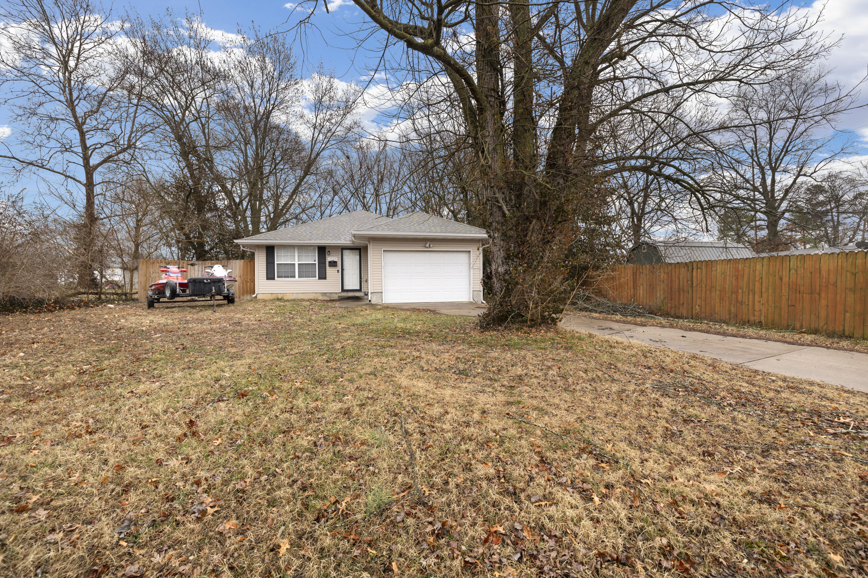 1020 North Ethyl Avenue Property Photo 2