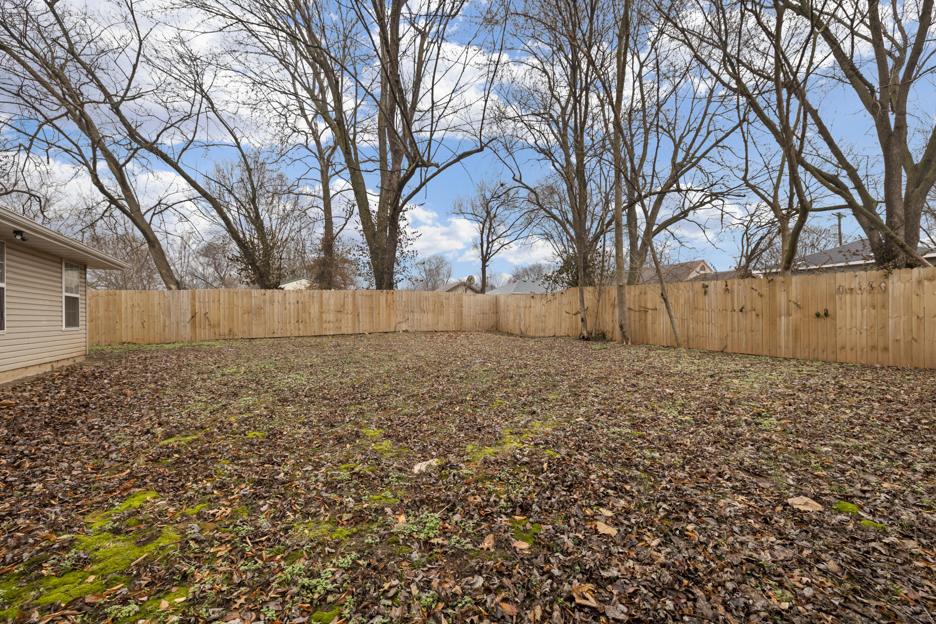 1020 North Ethyl Avenue Property Photo 3