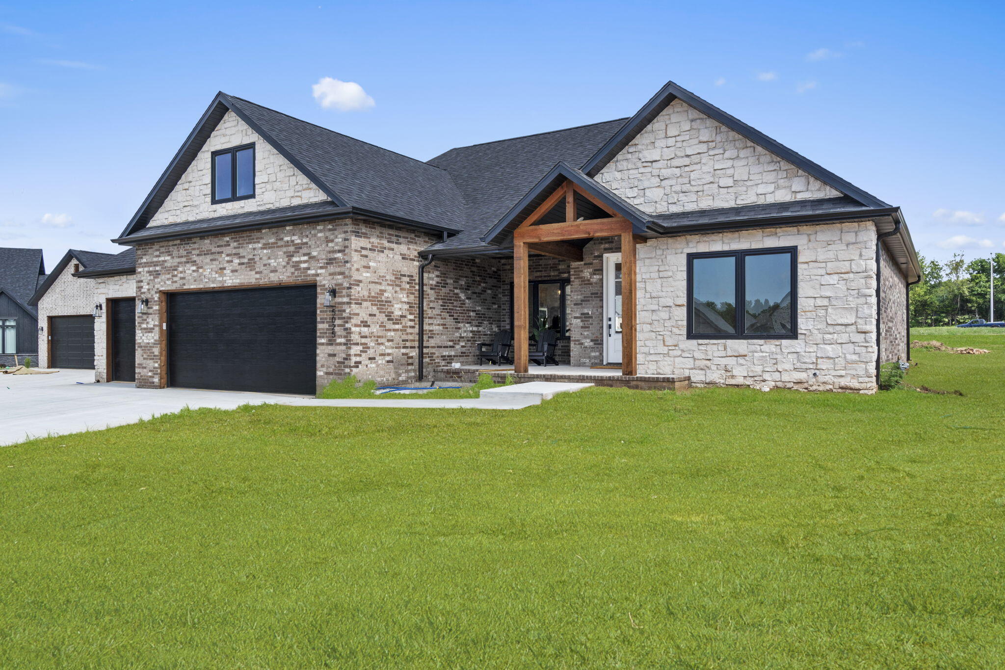 5025 Swale Property Photo 1