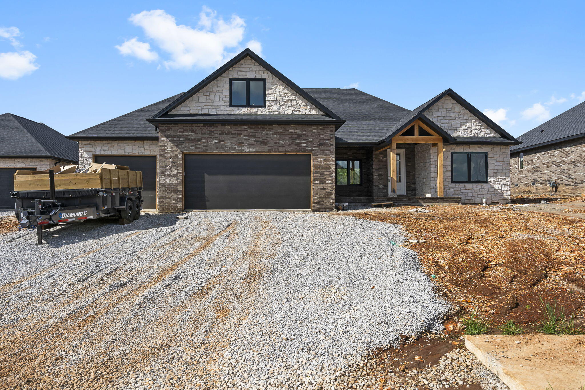 5025 Swale Property Photo 2