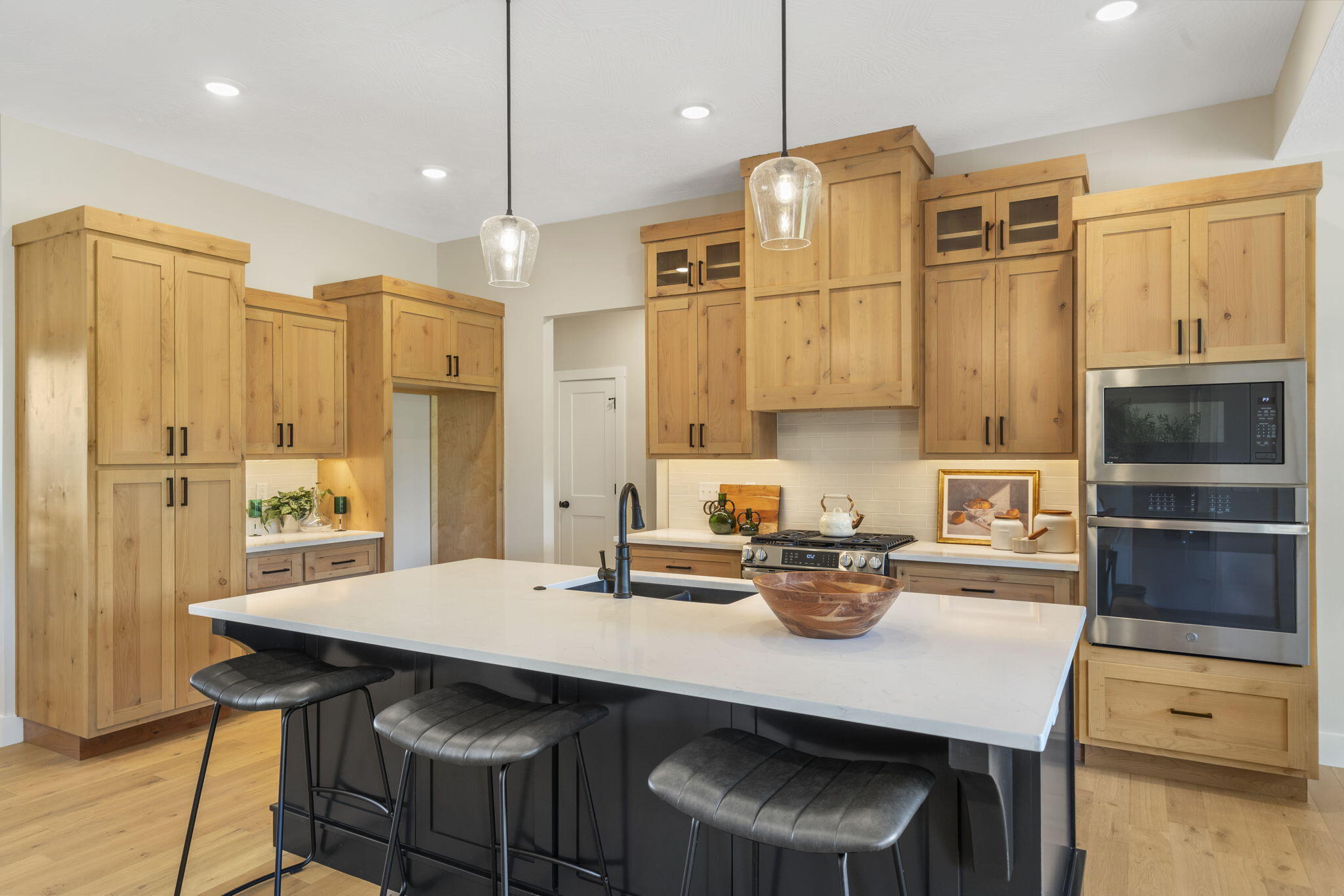 5025 Swale Property Photo 7