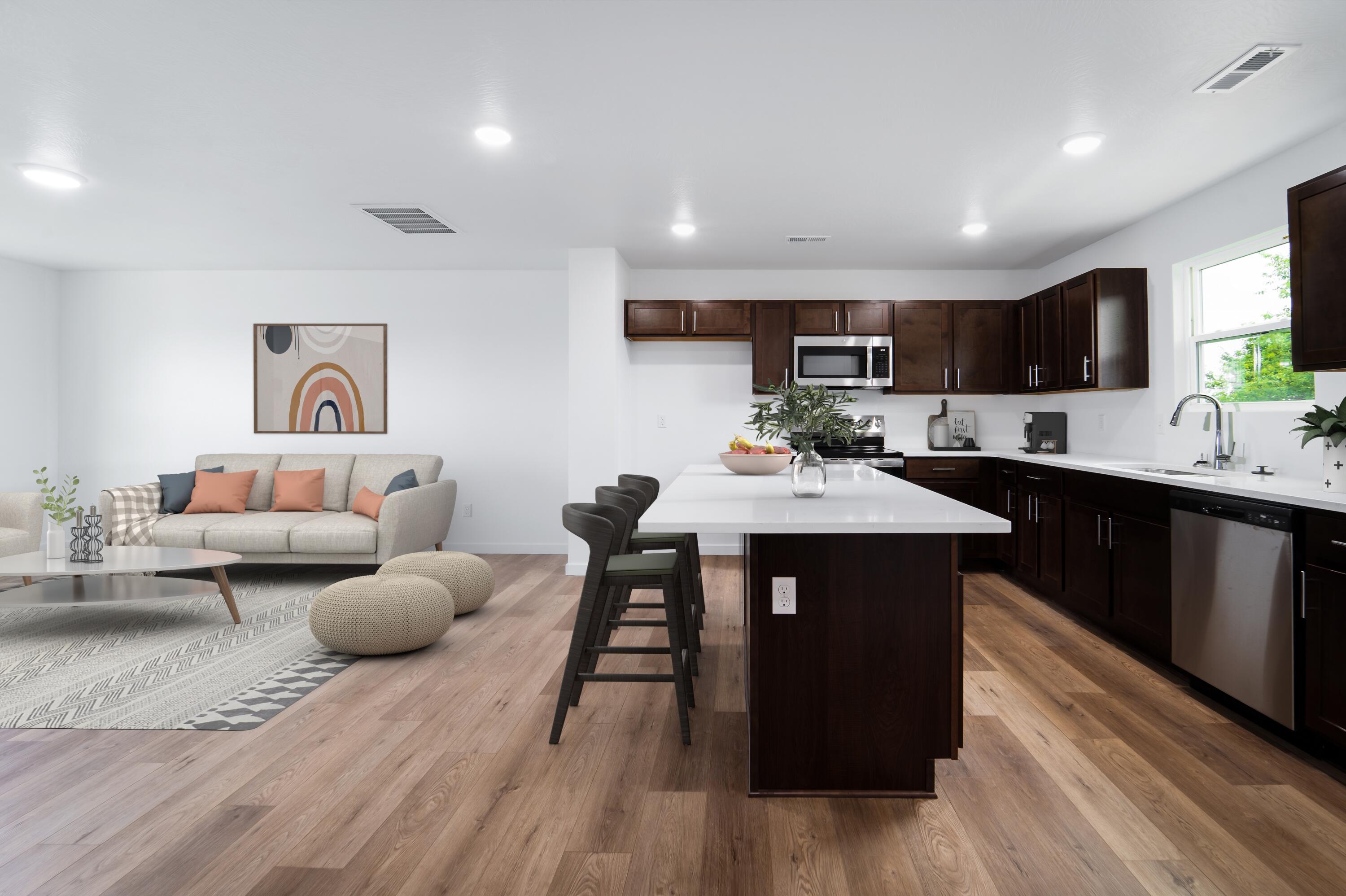 779 Hoffman Hills Boulevard Property Photo 2