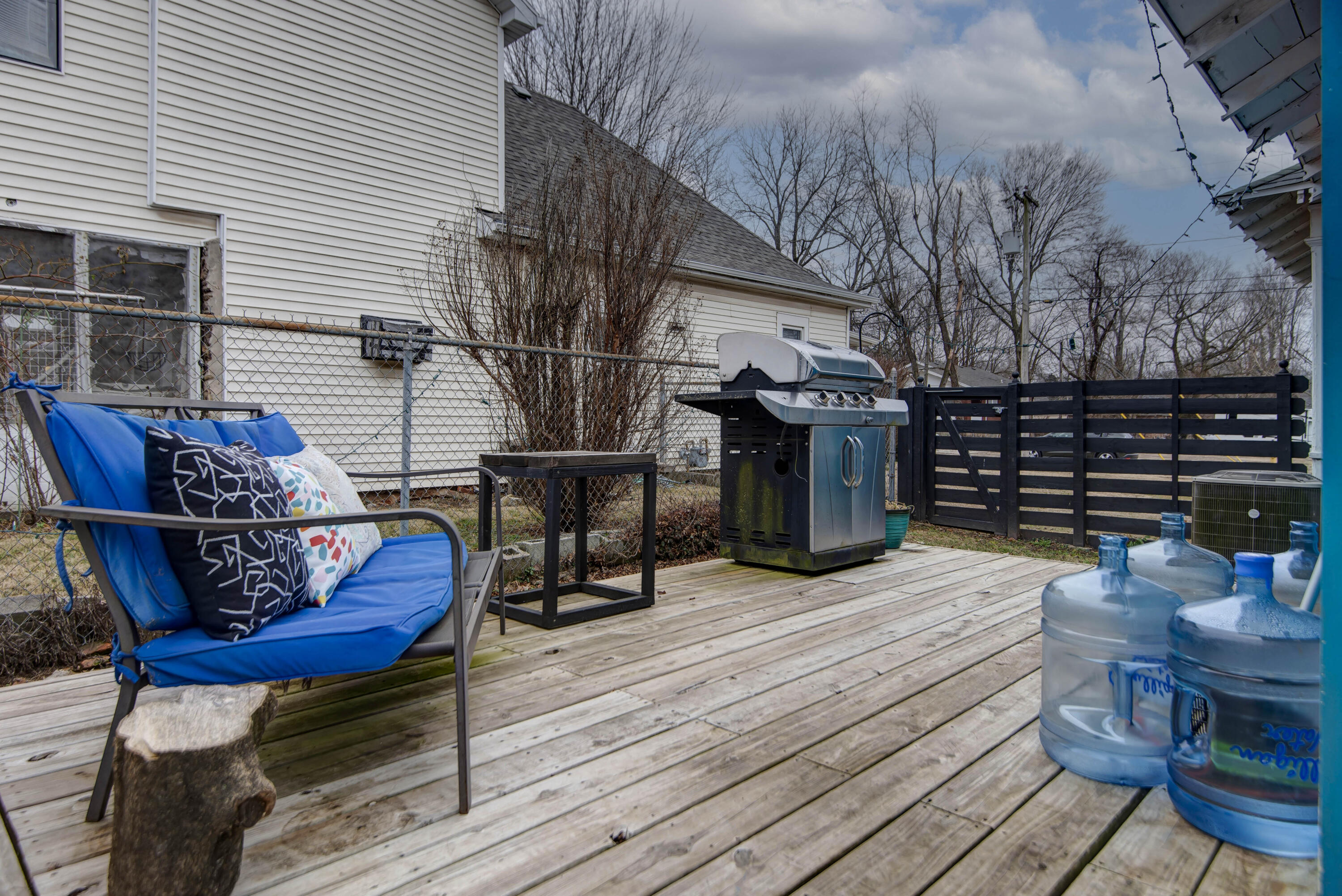1401 East Mcdaniel Street Property Photo 35