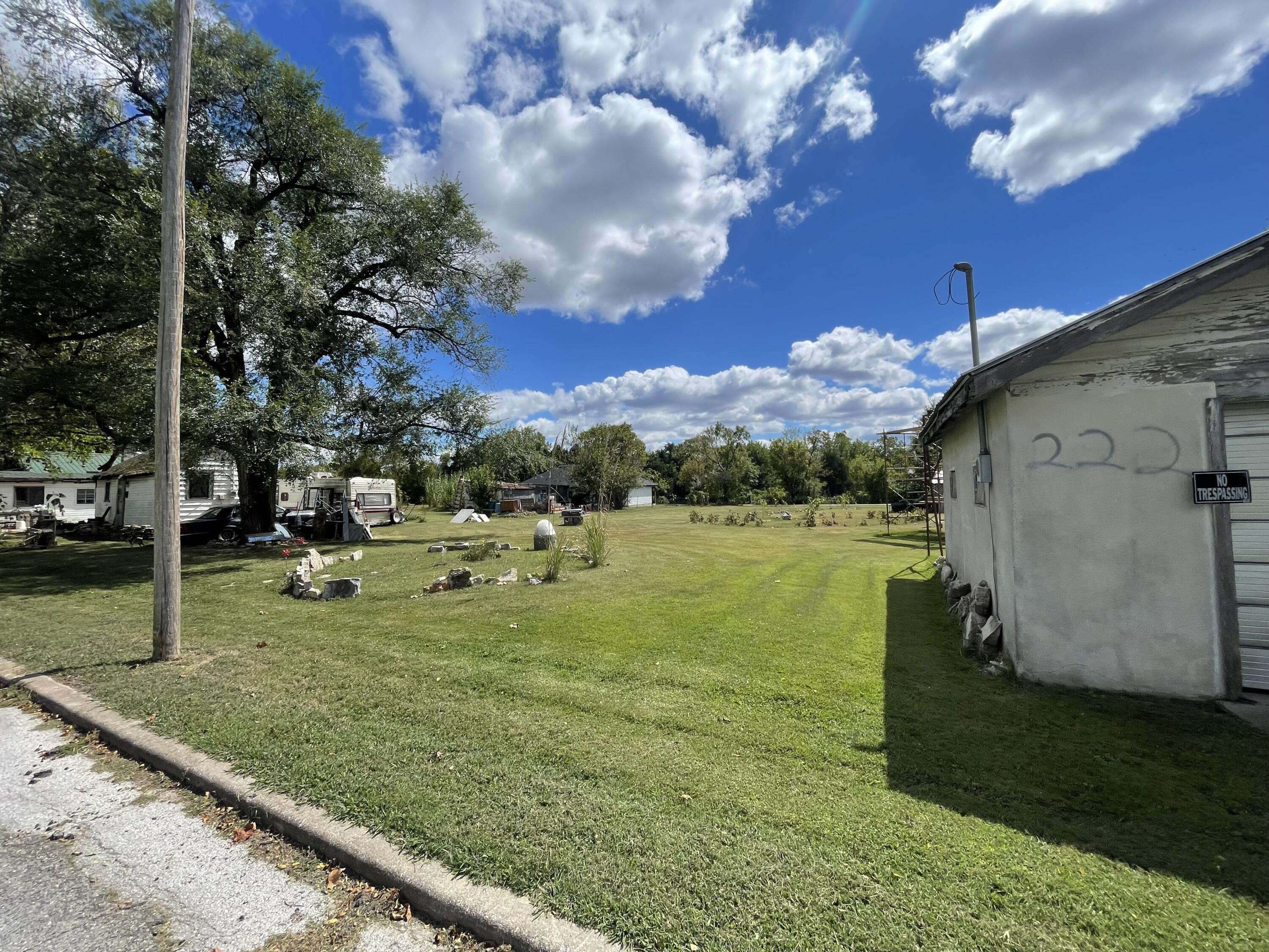 238 Delta Street Property Photo 2