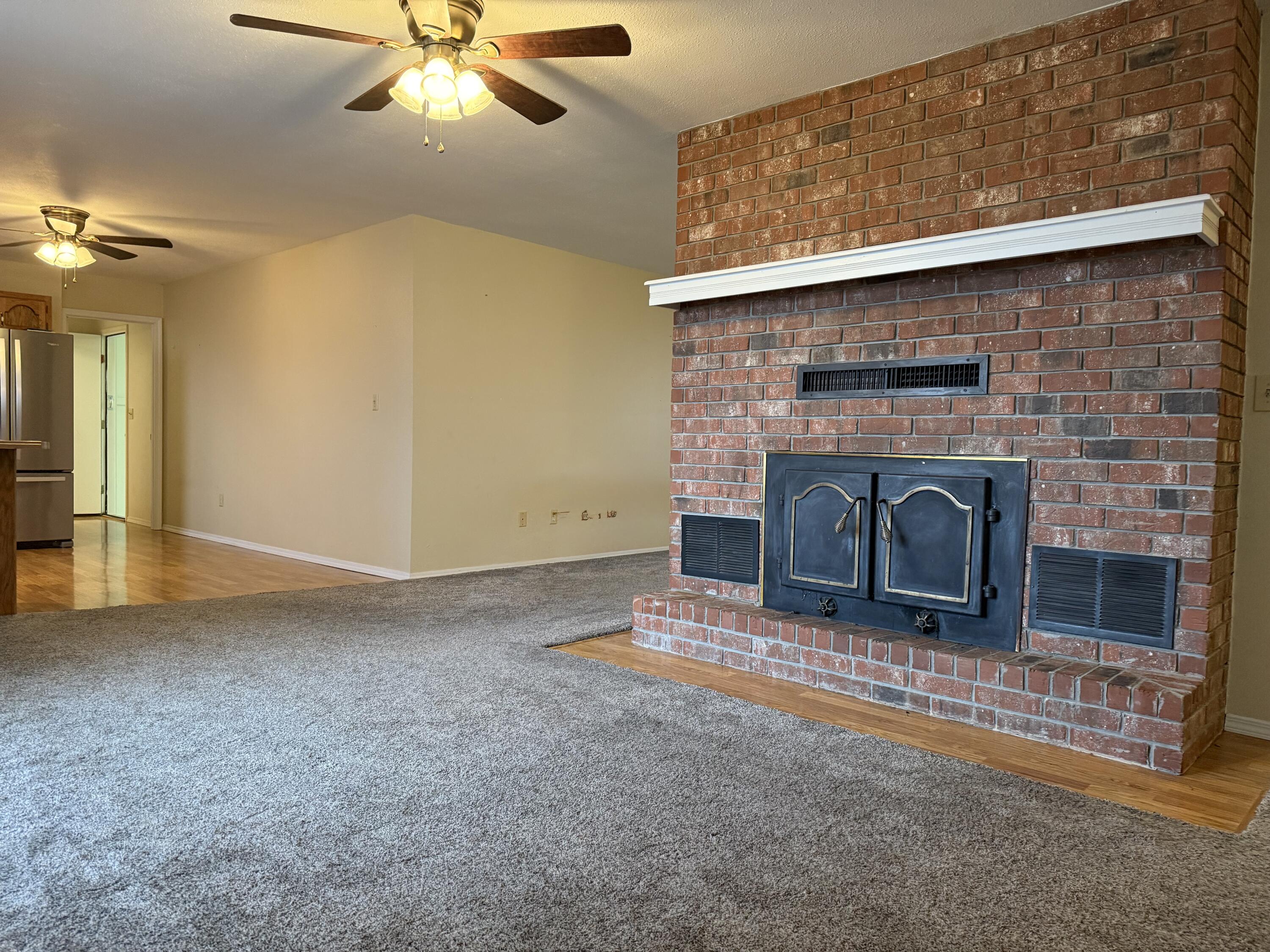 3367 Splitlog Road Property Photo 11