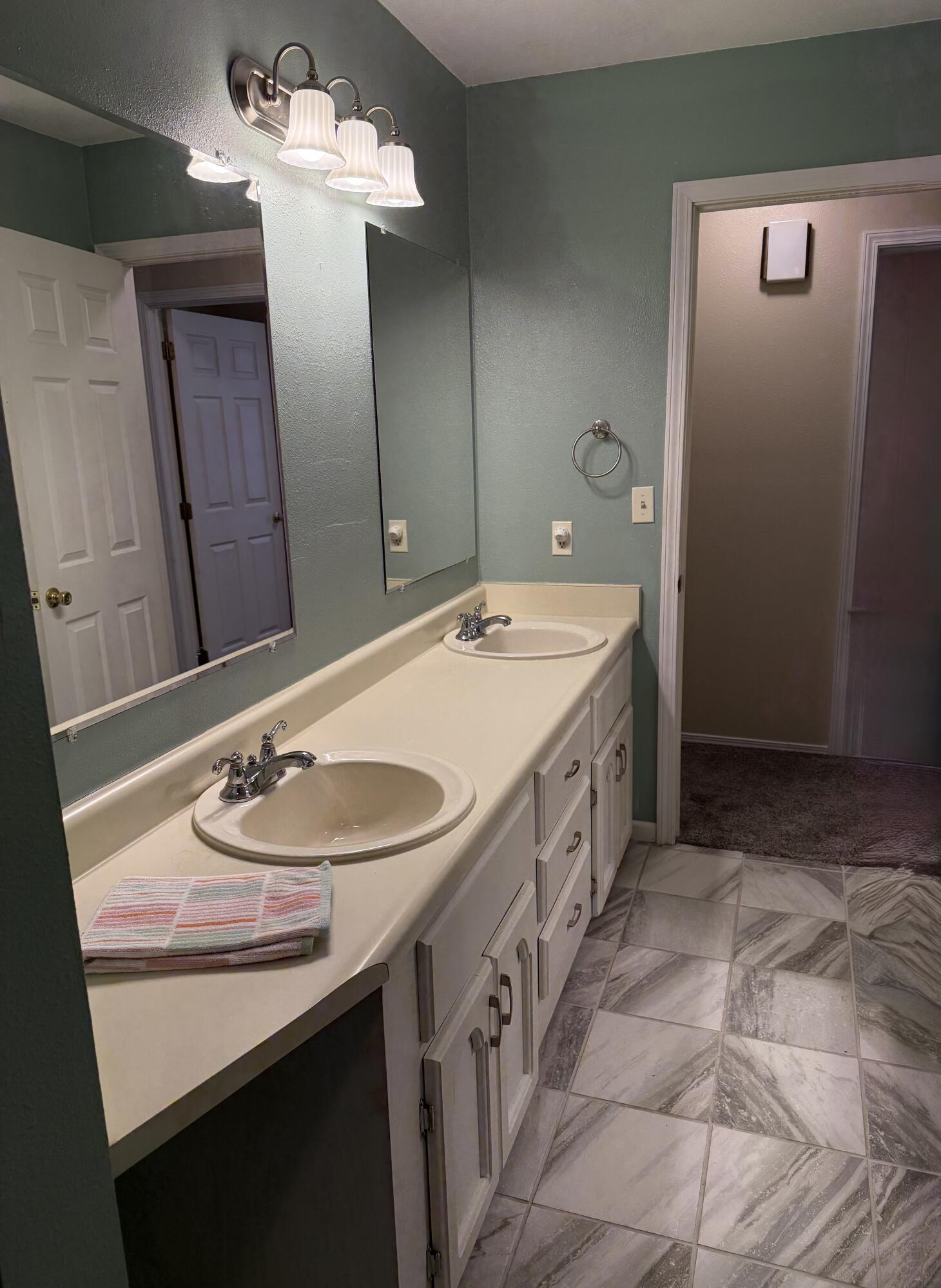 3367 Splitlog Road Property Photo 14